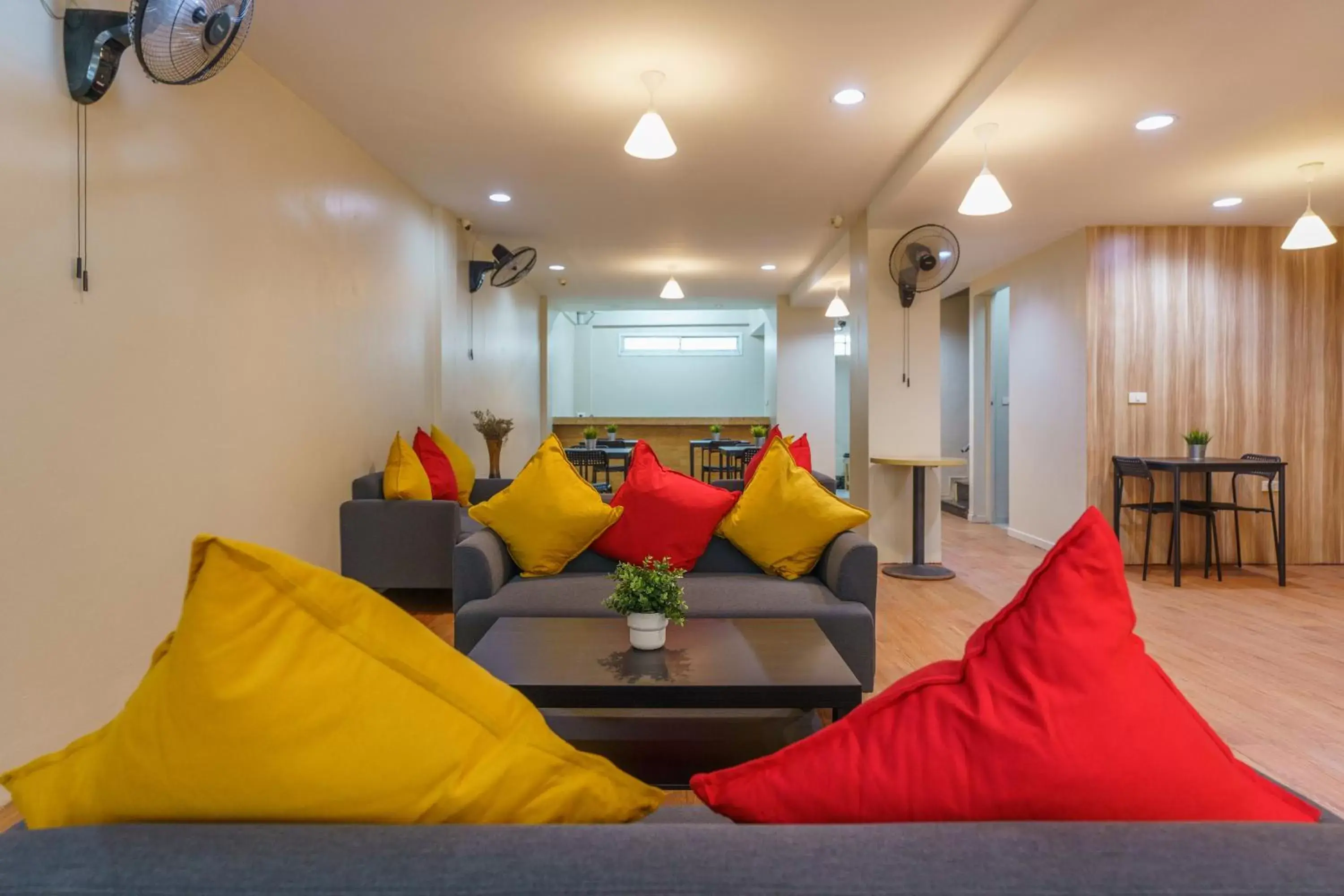 Property building, Seating Area in CheQinn Bed Sukhumvit 4 Nana Plaza Property building, Seating Area in CheQinn Bed Sukhumvit 4 Nana Plaza