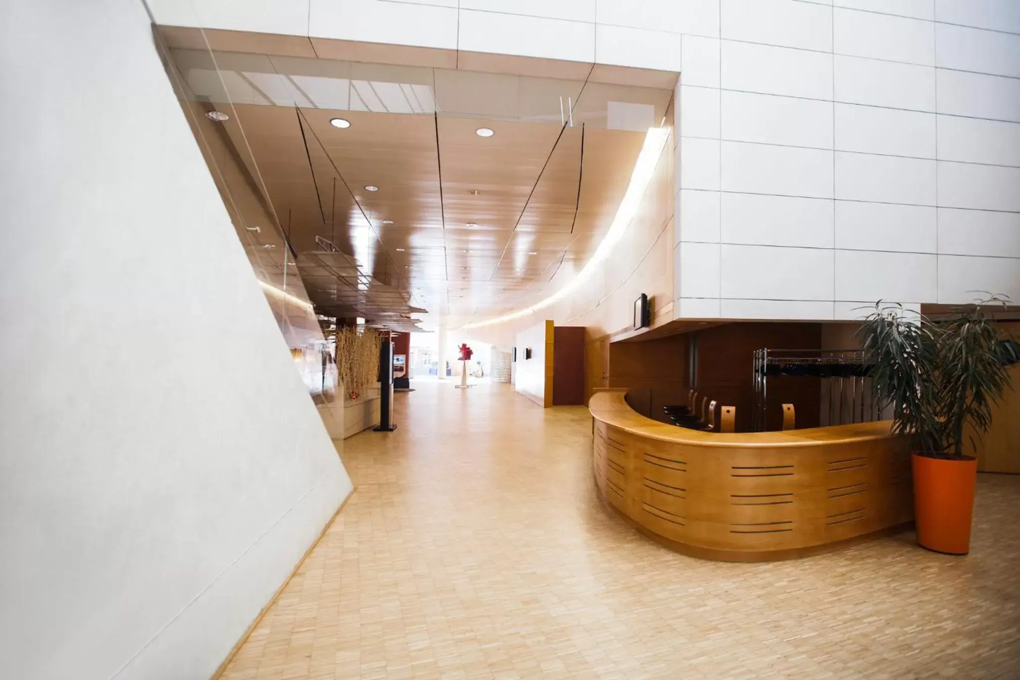 Lobby or reception in Novotel Belfort Centre Atria