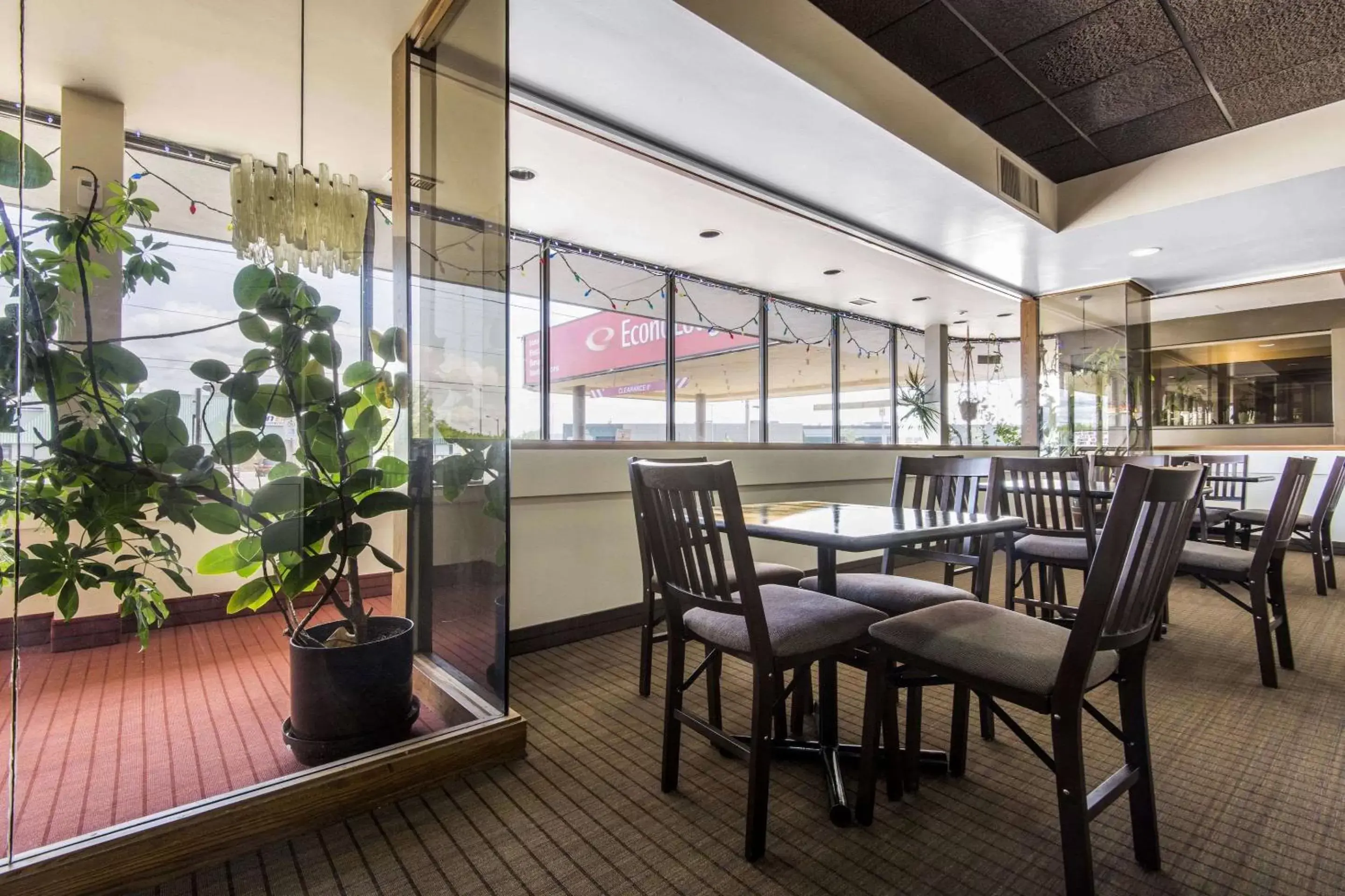 Restaurant/places to eat in Econo Lodge Restaurant/places to eat in Econo Lodge