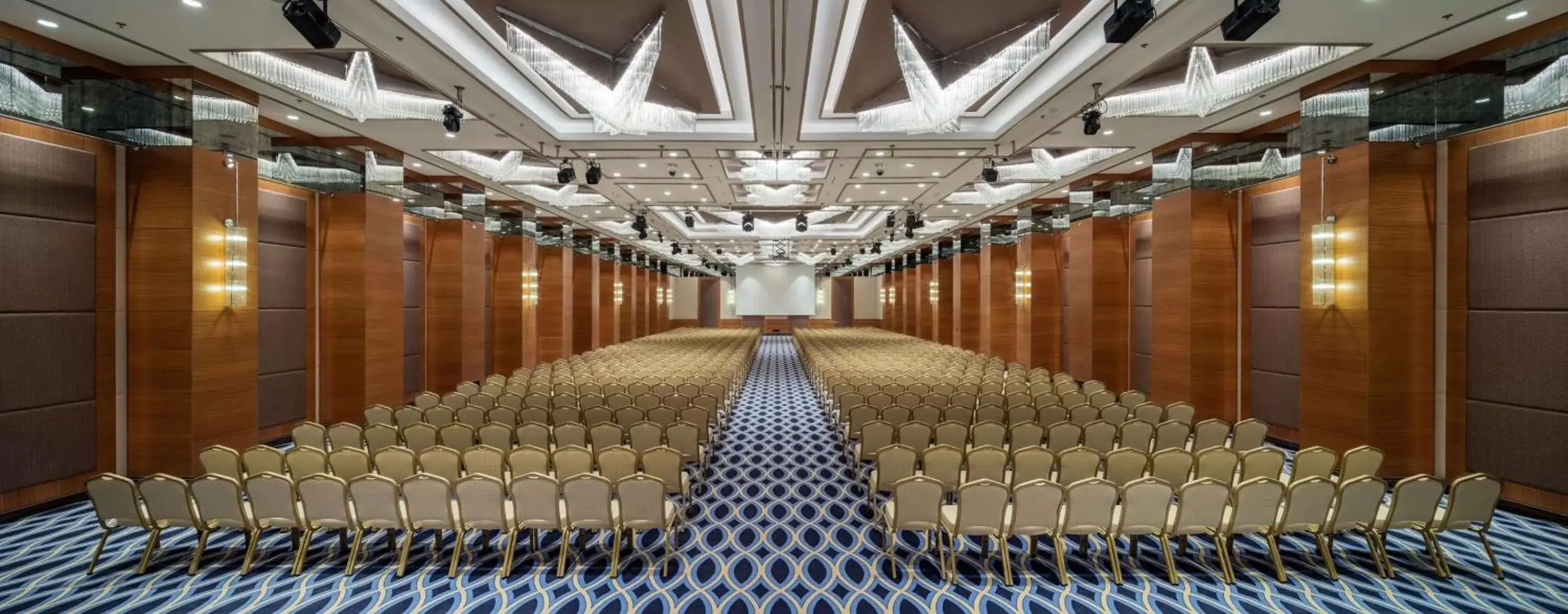 Meeting/conference room in Doubletree By Hilton Istanbul Topkapi