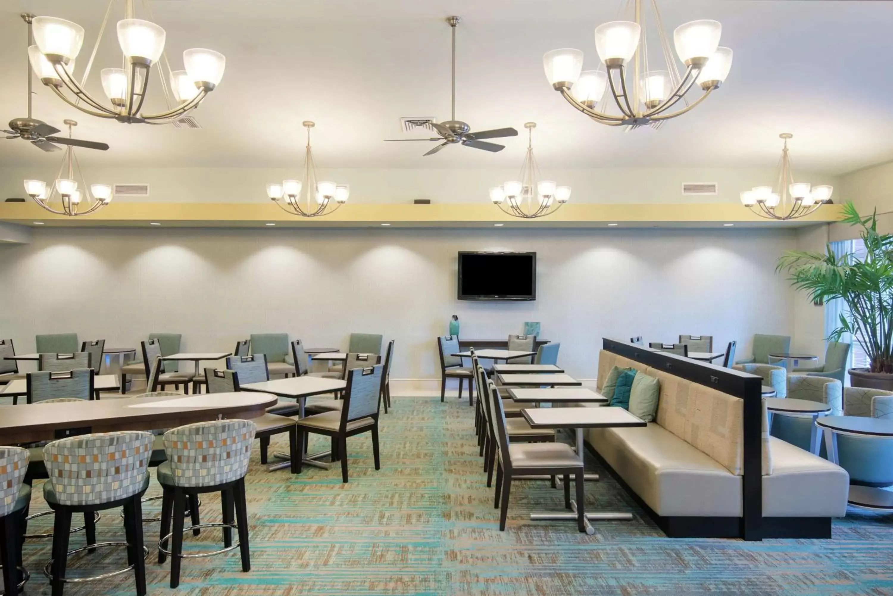 Dining area, Restaurant/Places to Eat in Homewood Suites Port Saint Lucie-Tradition