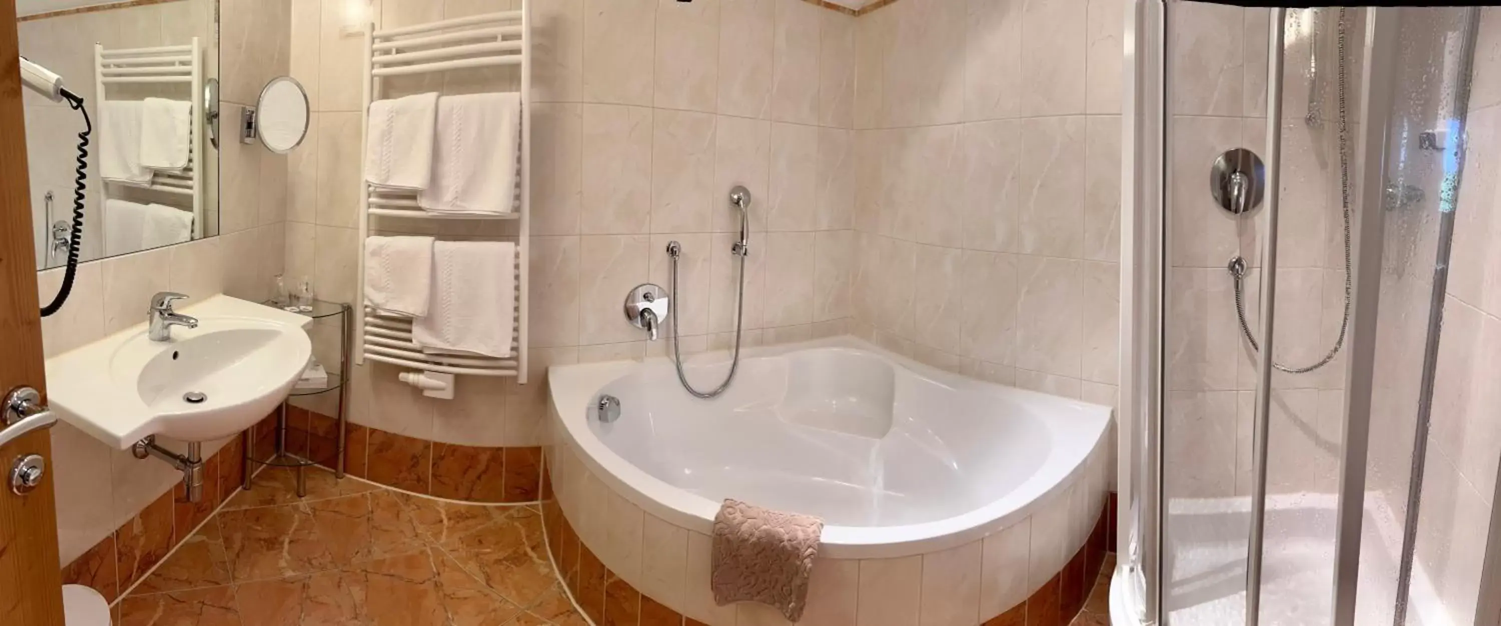 Bath, Bathroom in Loipenstubn