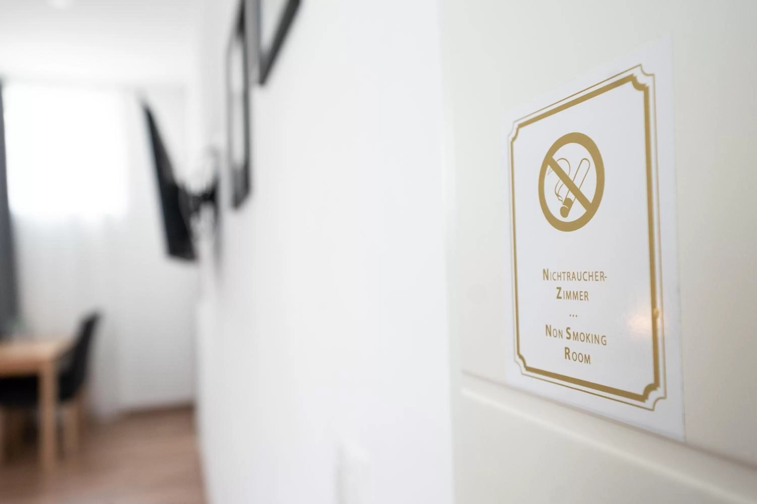 Logo/Certificate/Sign in Hotel Zur alten Stadtkellerei Leipzig