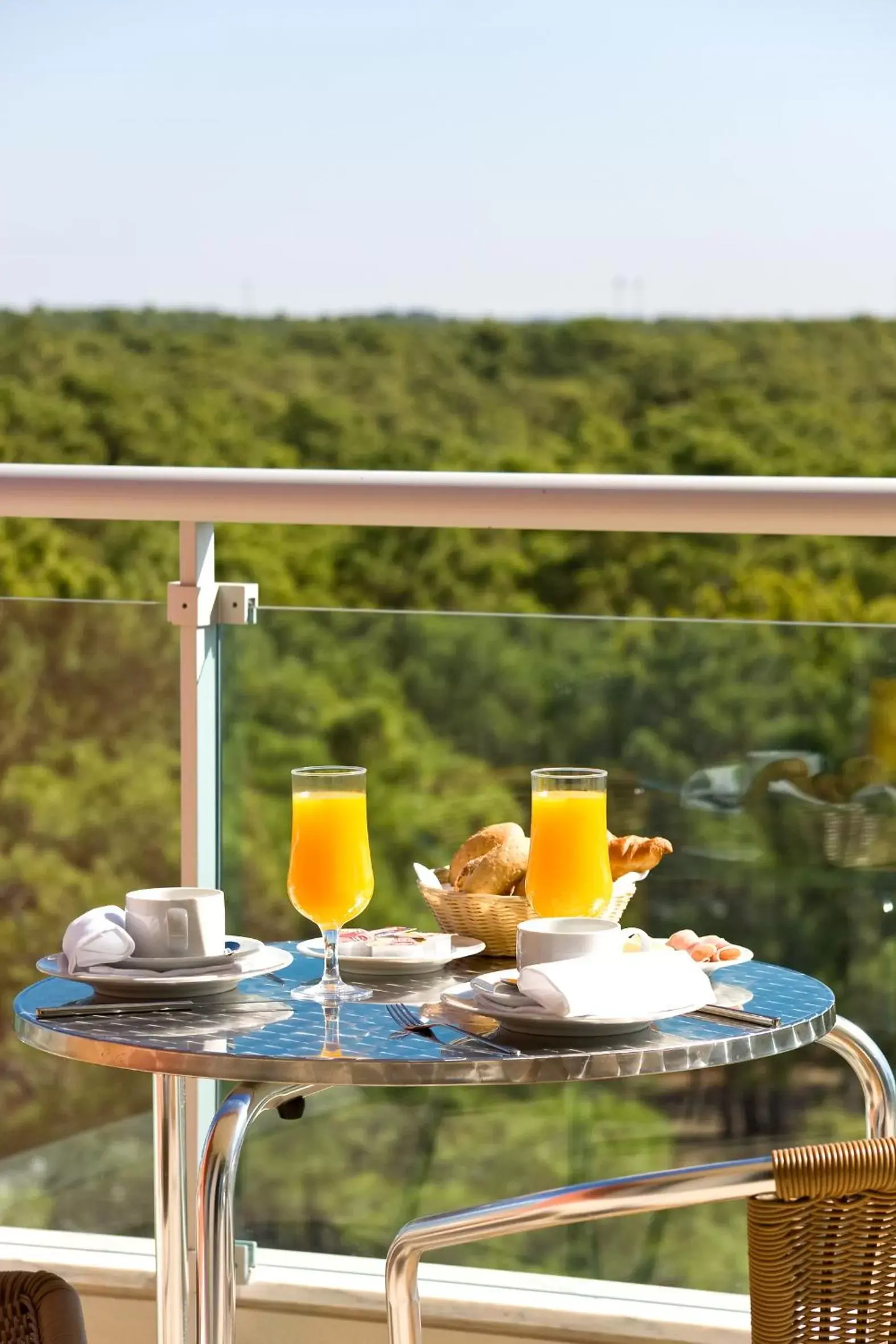 Balcony/Terrace, Breakfast in Monte Gordo Hotel Apartamentos & Spa