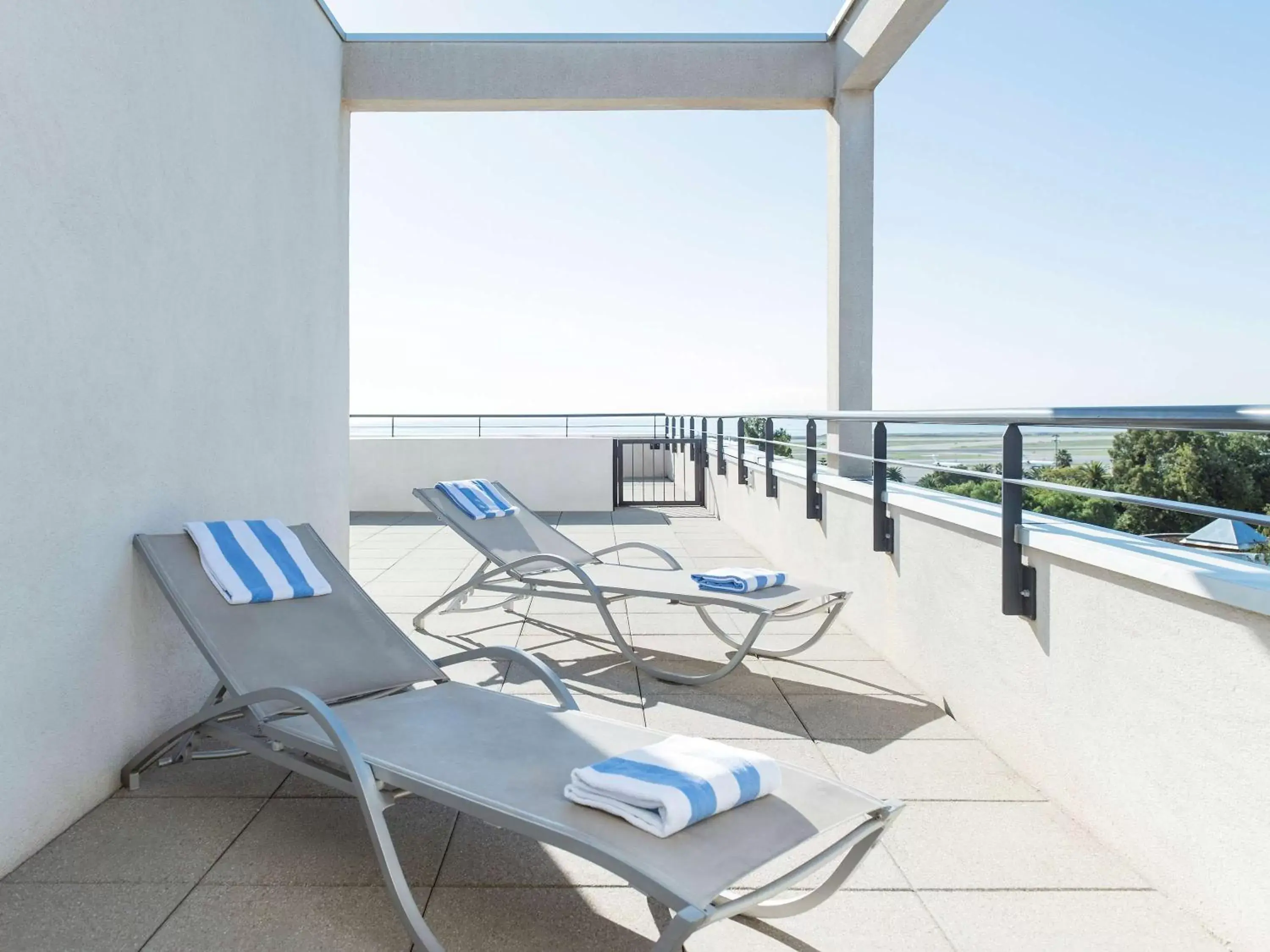 Balcony/Terrace in Novotel Suites Nice Airport