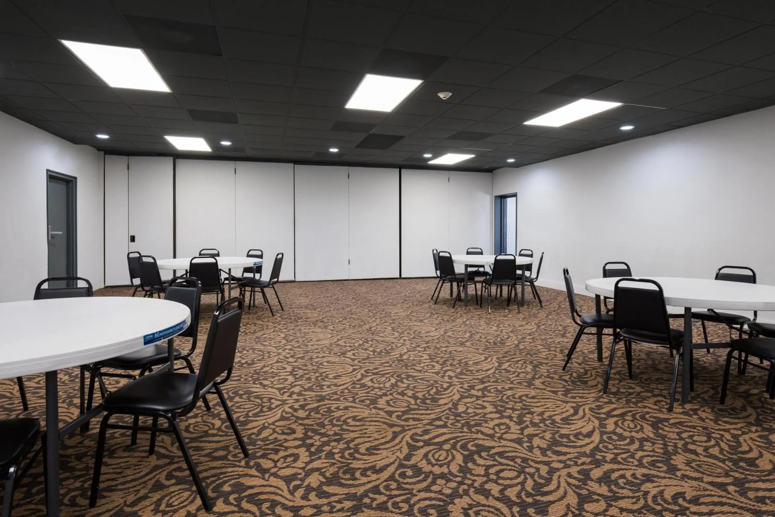Meeting/conference room in Red Roof Inn & Suites Anderson, SC