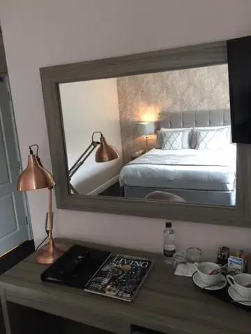 Bedroom, Bed in Slaters Country Inn Bedroom, Bed in Slaters Country Inn