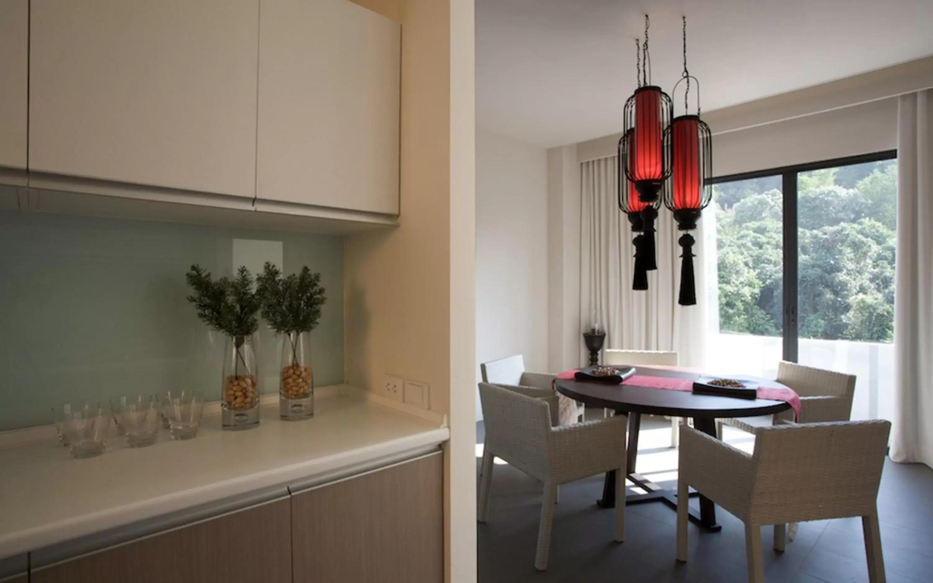 Dining Area in Veranda High Residence