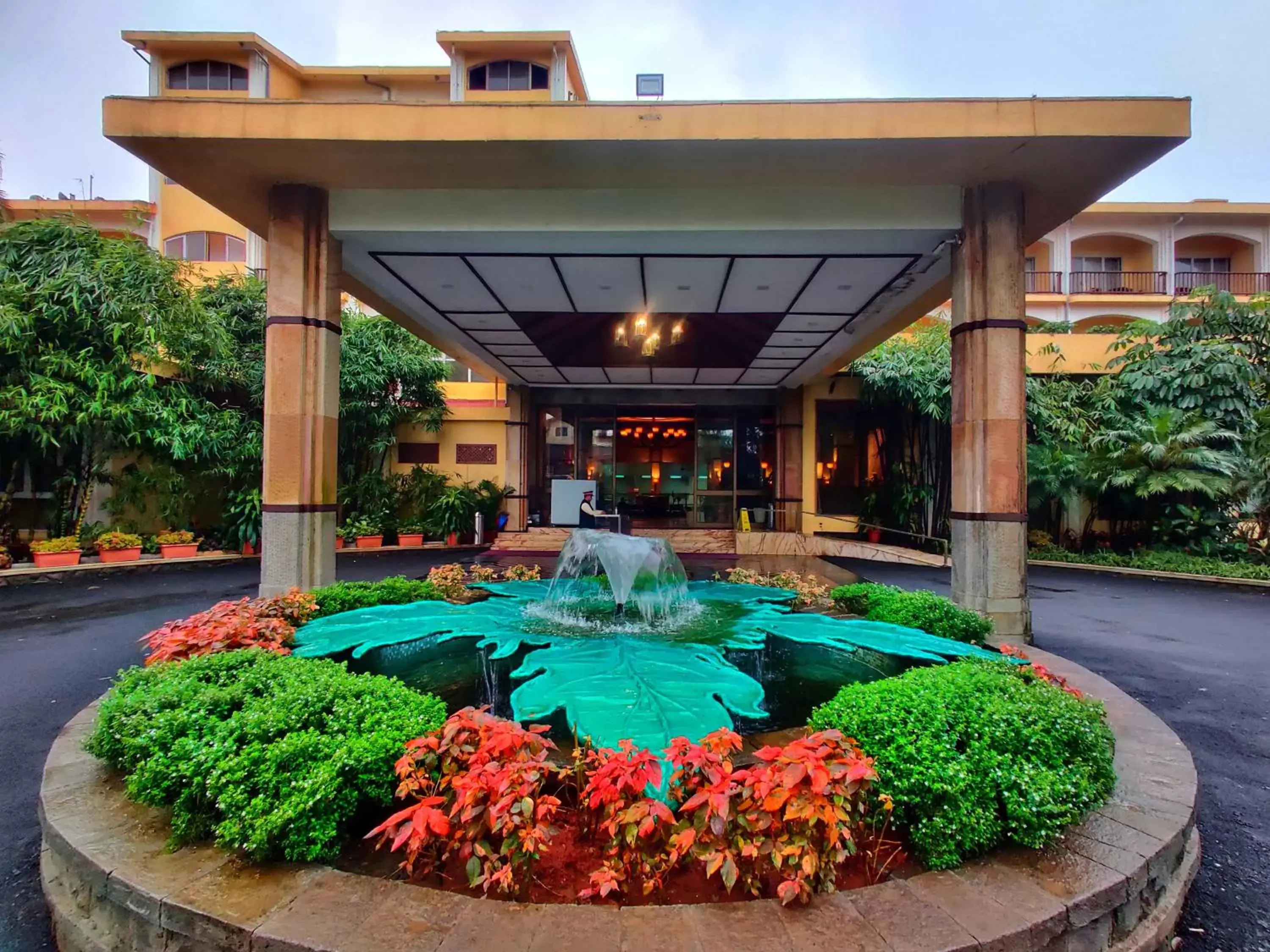 Facade/entrance in Fariyas Resort Lonavala