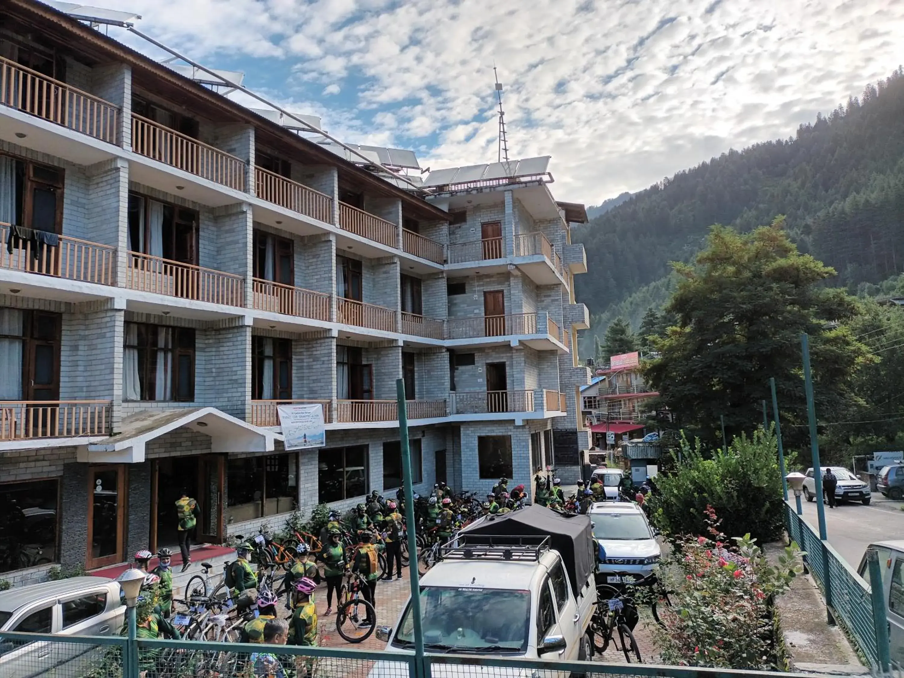 Property Building in Sarthak Resorts-Reside in Nature with Best View, 9 kms from Mall Road Manali