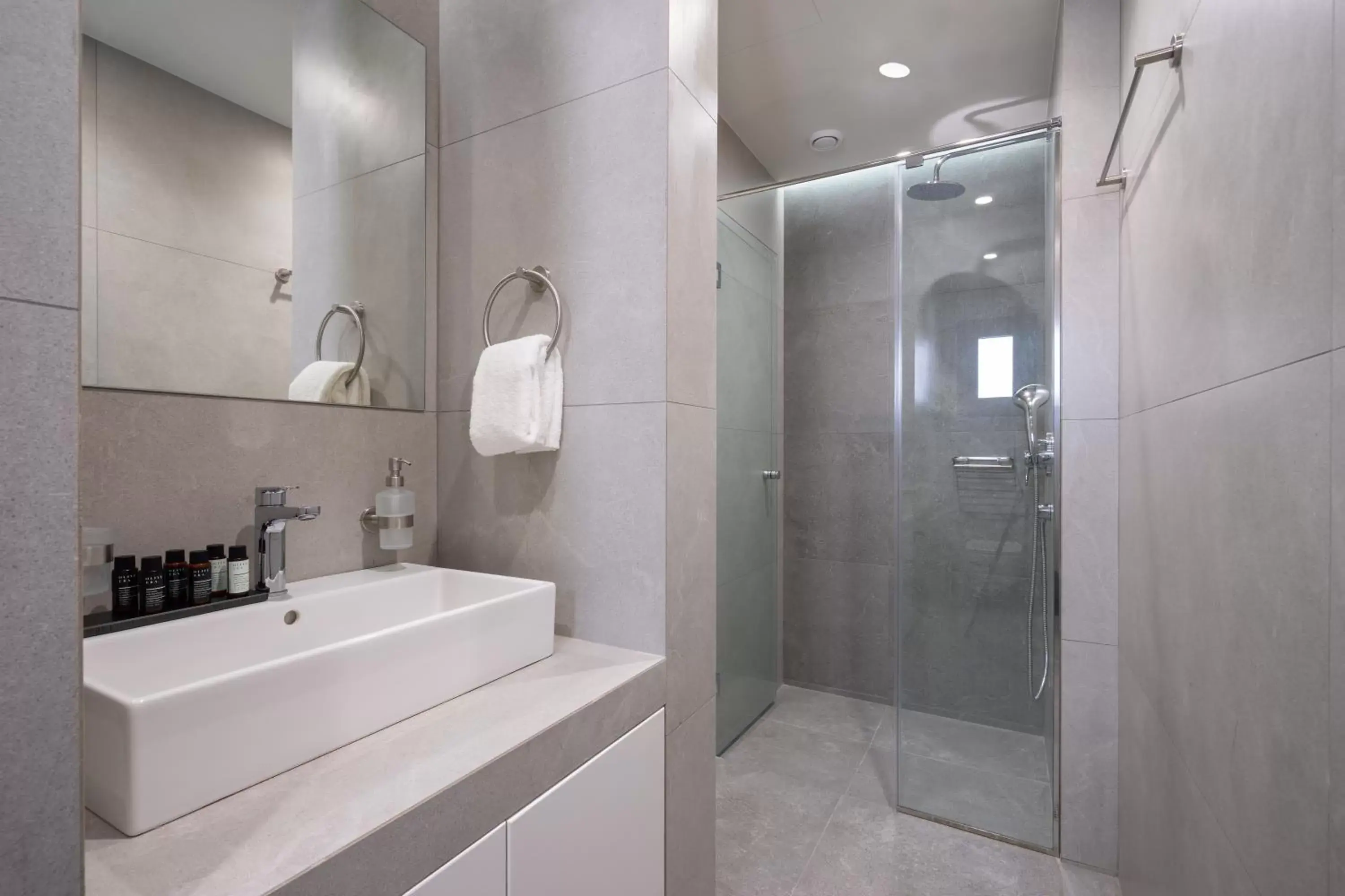 Shower, Bathroom in Hestia - Alexandras 38