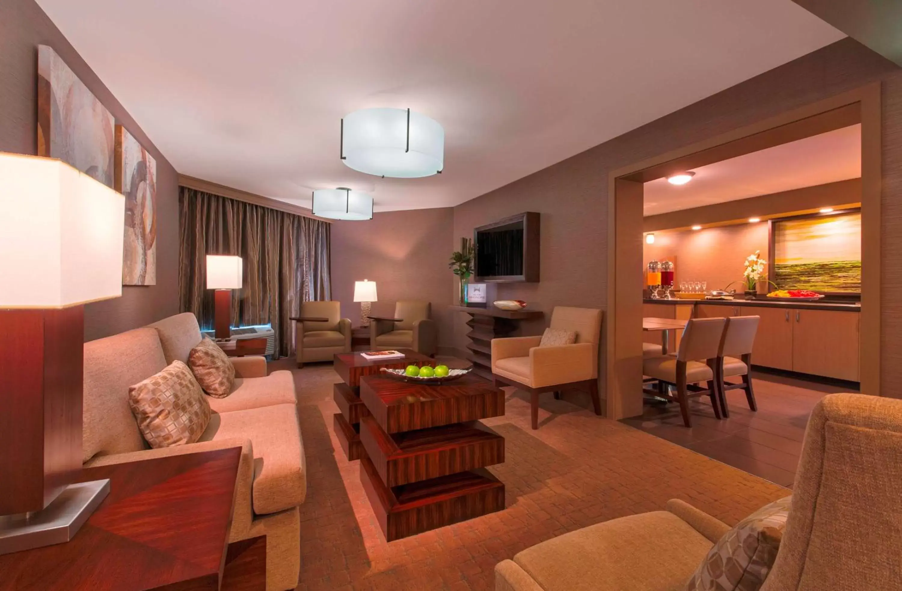 Living room, Seating Area in Hilton Galveston Island Resort