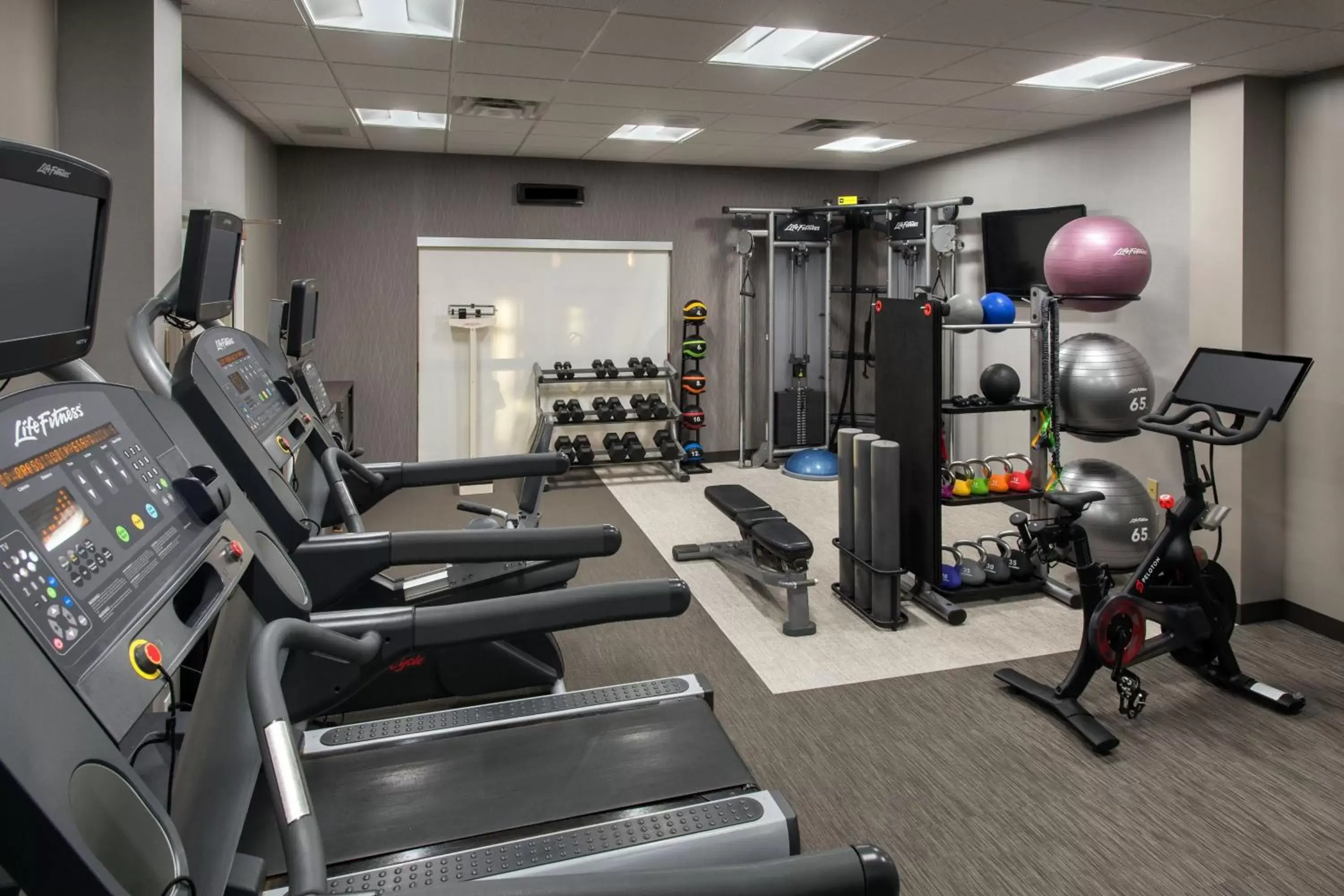 Fitness centre/facilities, Fitness Center/Facilities in Courtyard by Marriott Basking Ridge