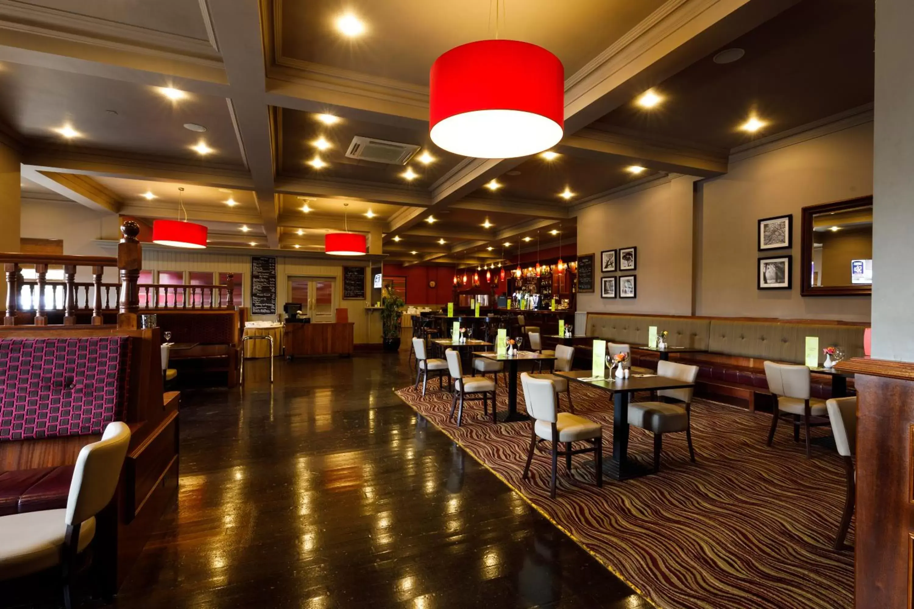 Restaurant/Places to Eat in Great National Hotel Ballina
