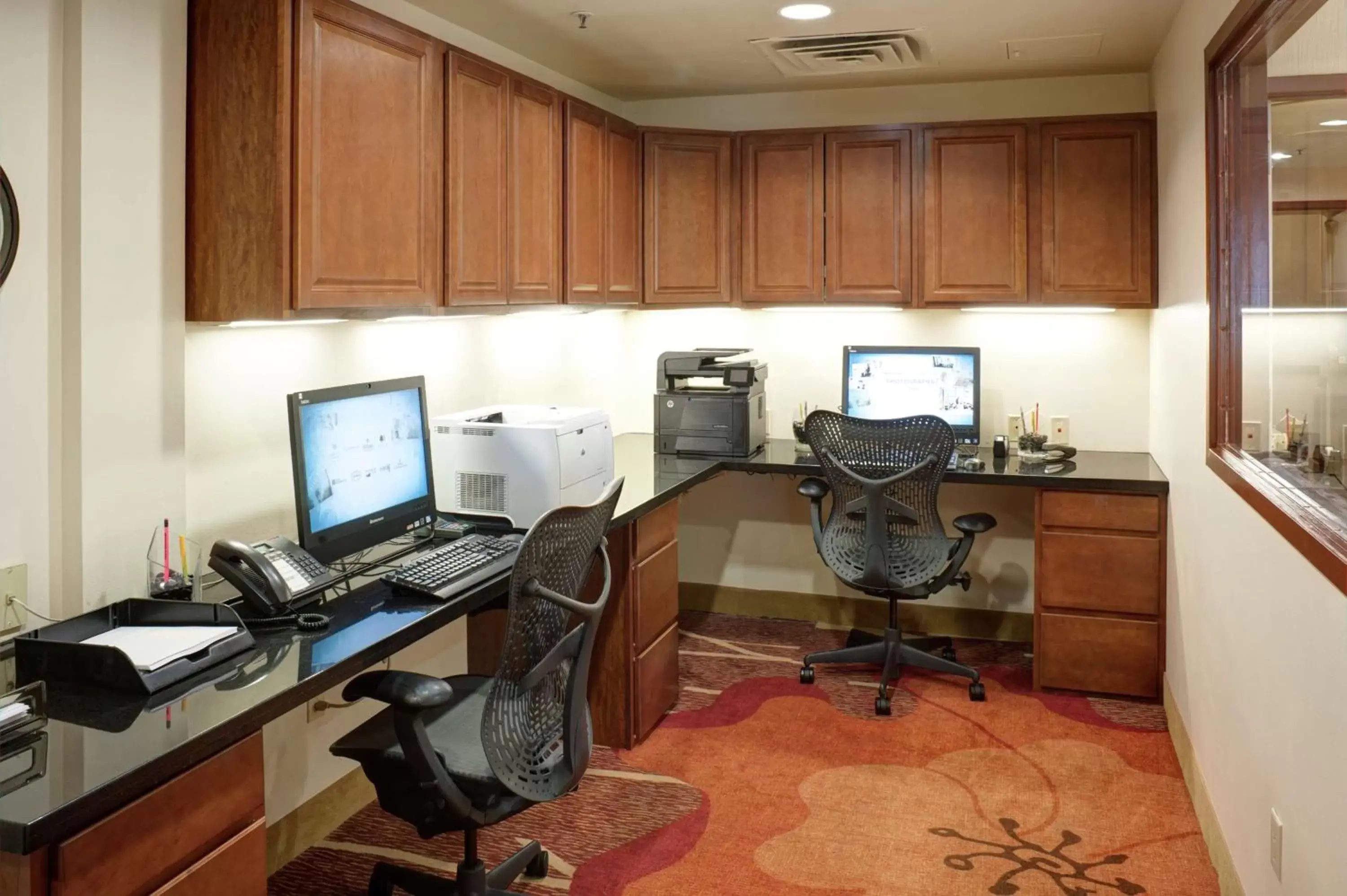 Business facilities, Business Area/Conference Room in Hilton Garden Inn Tulsa Airport