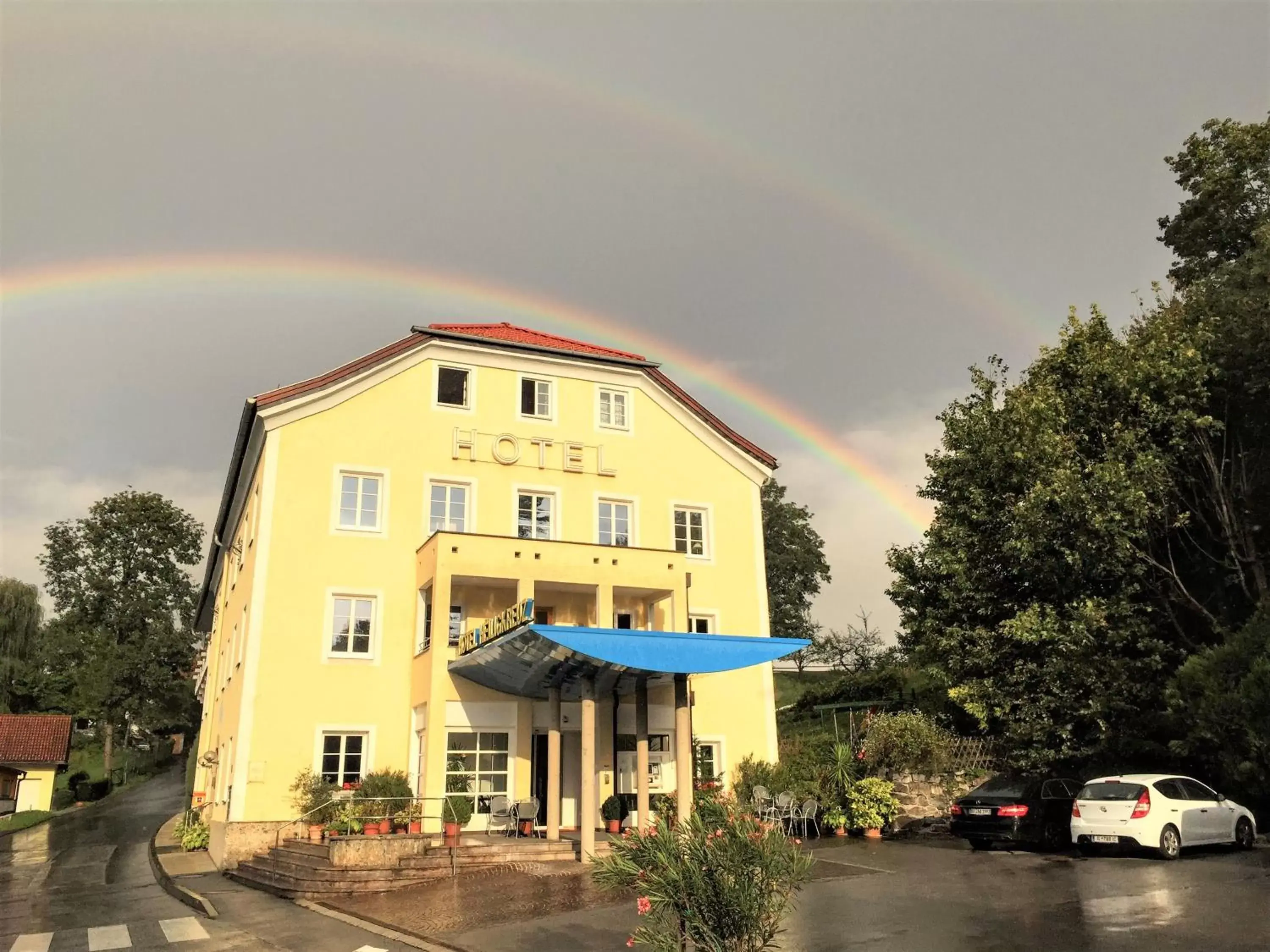 Facade/entrance in Austria Classic Hotel Heiligkreuz Facade/entrance in Austria Classic Hotel Heiligkreuz