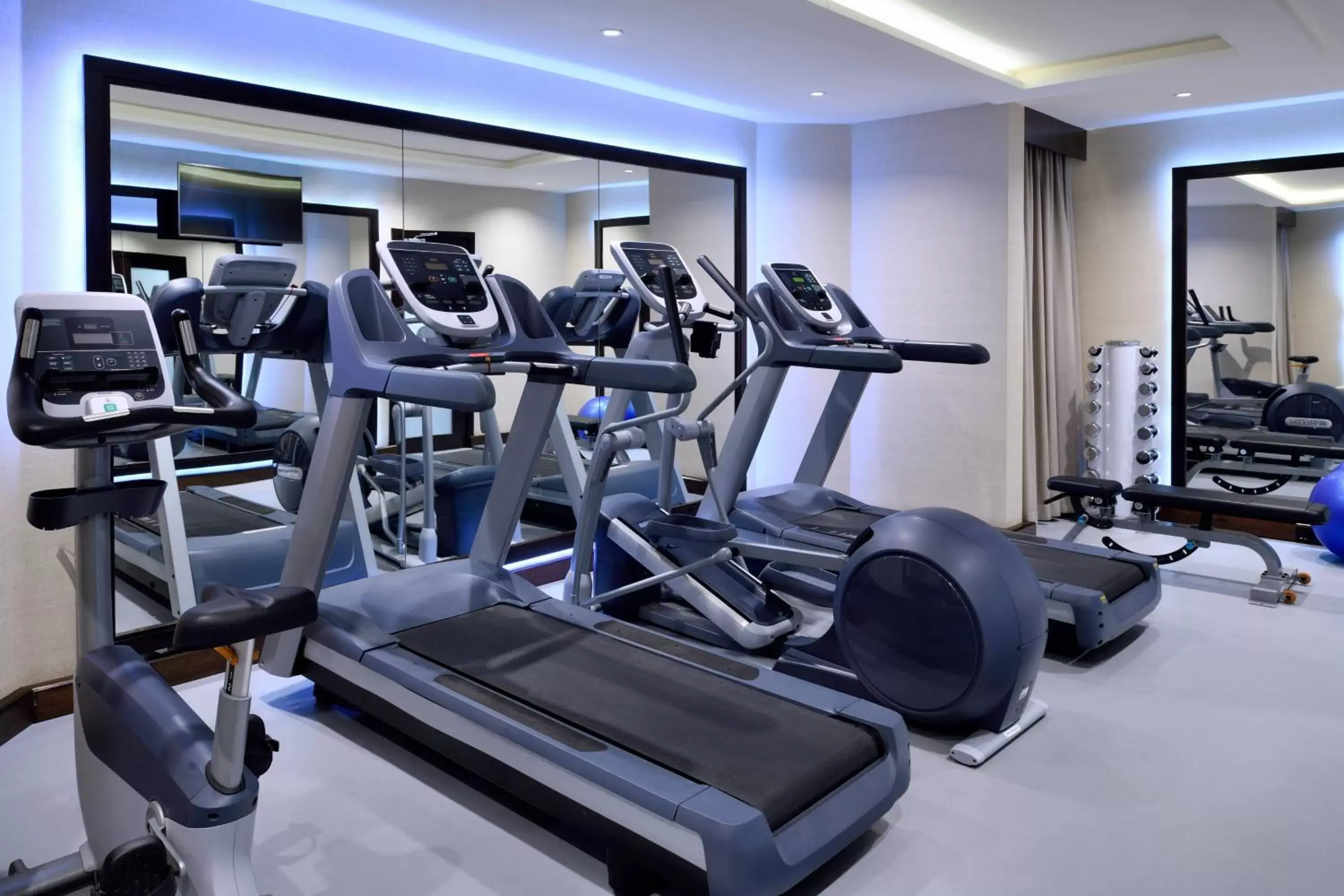 Fitness centre/facilities, Fitness Center/Facilities in Riyadh Marriott Hotel