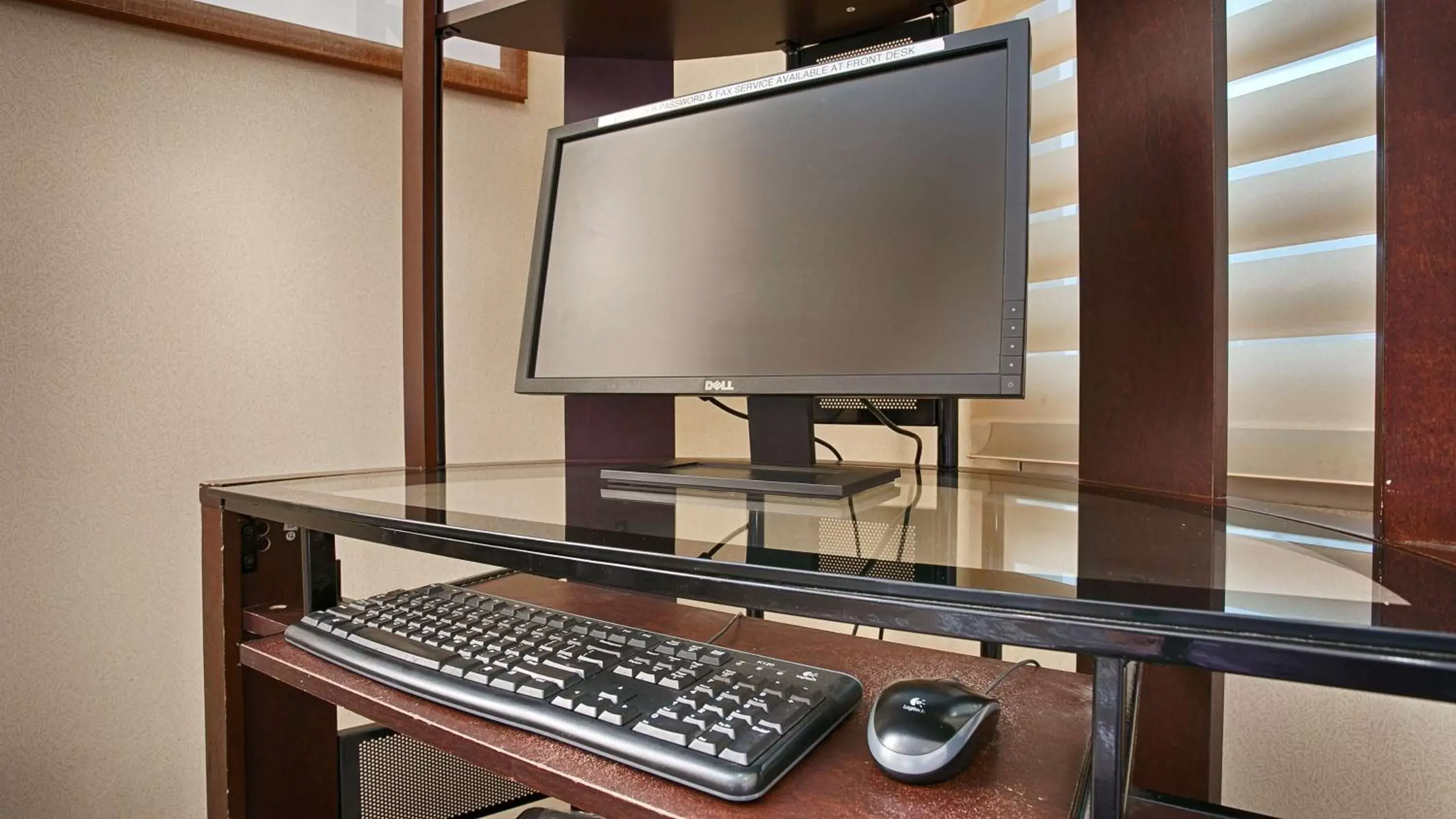 On site, Business Area/Conference Room in Best Western I-5 Inn & Suites