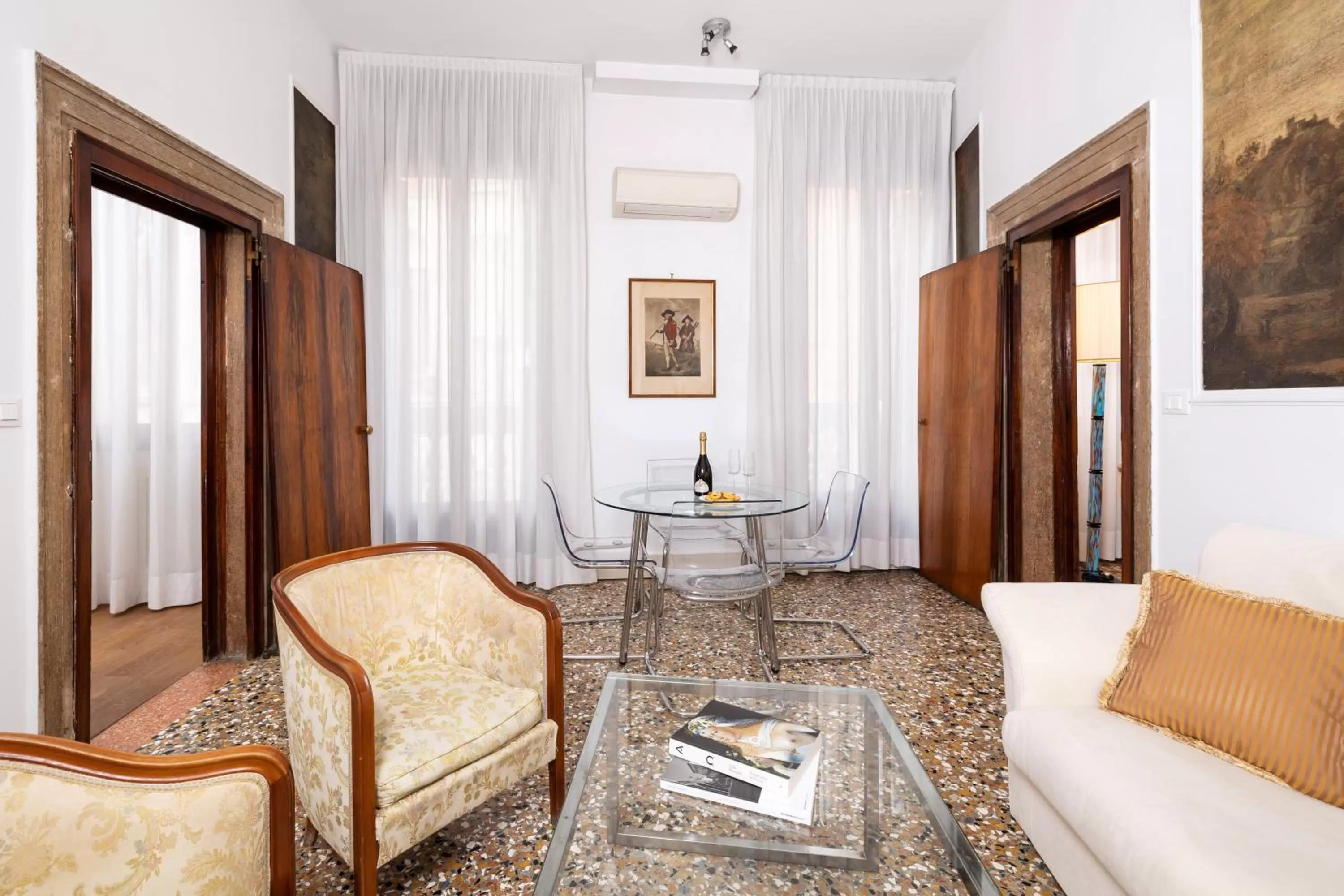 Living room in Residence Ca' Foscolo