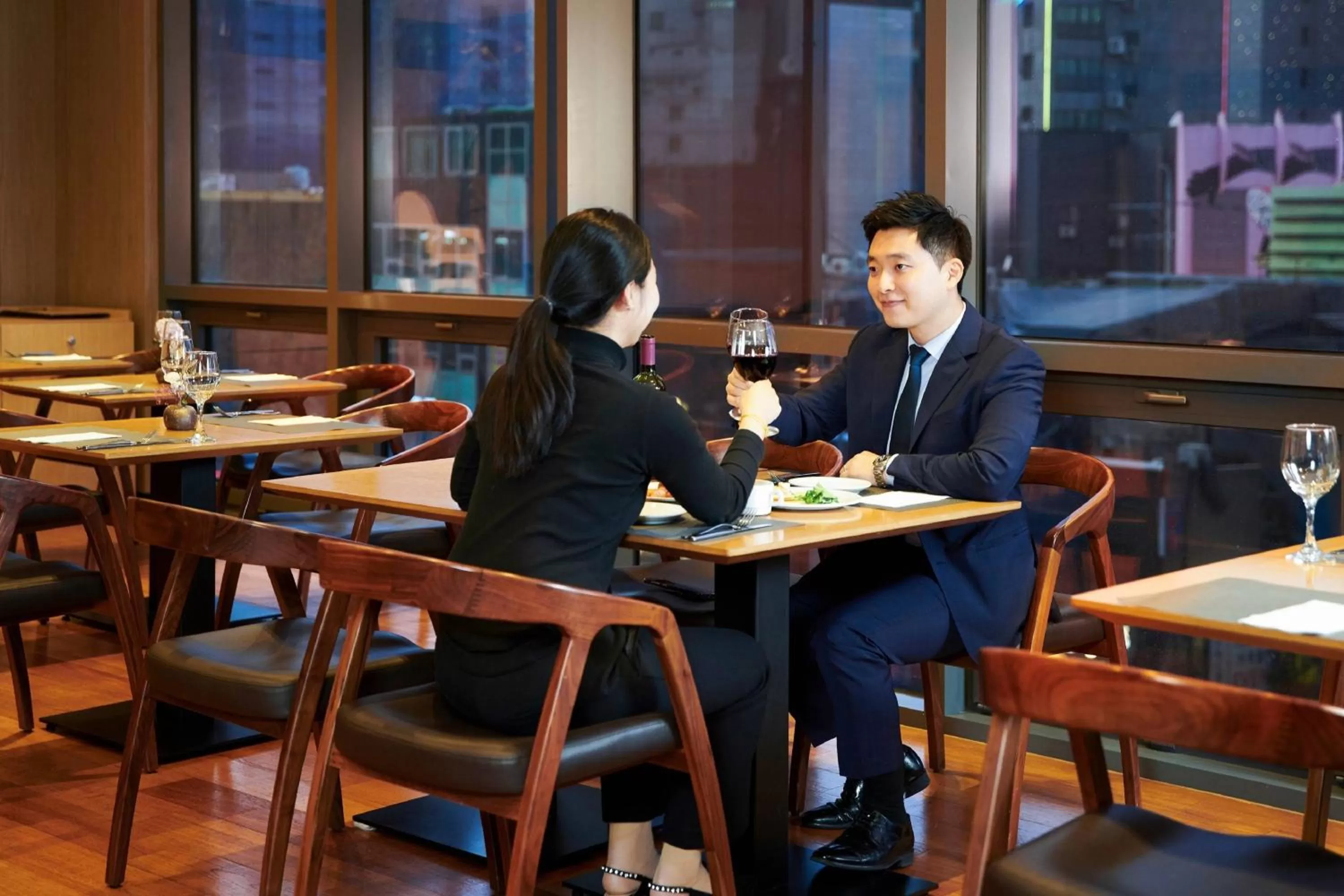 Restaurant/places to eat in Fairfield by Marriott Seoul