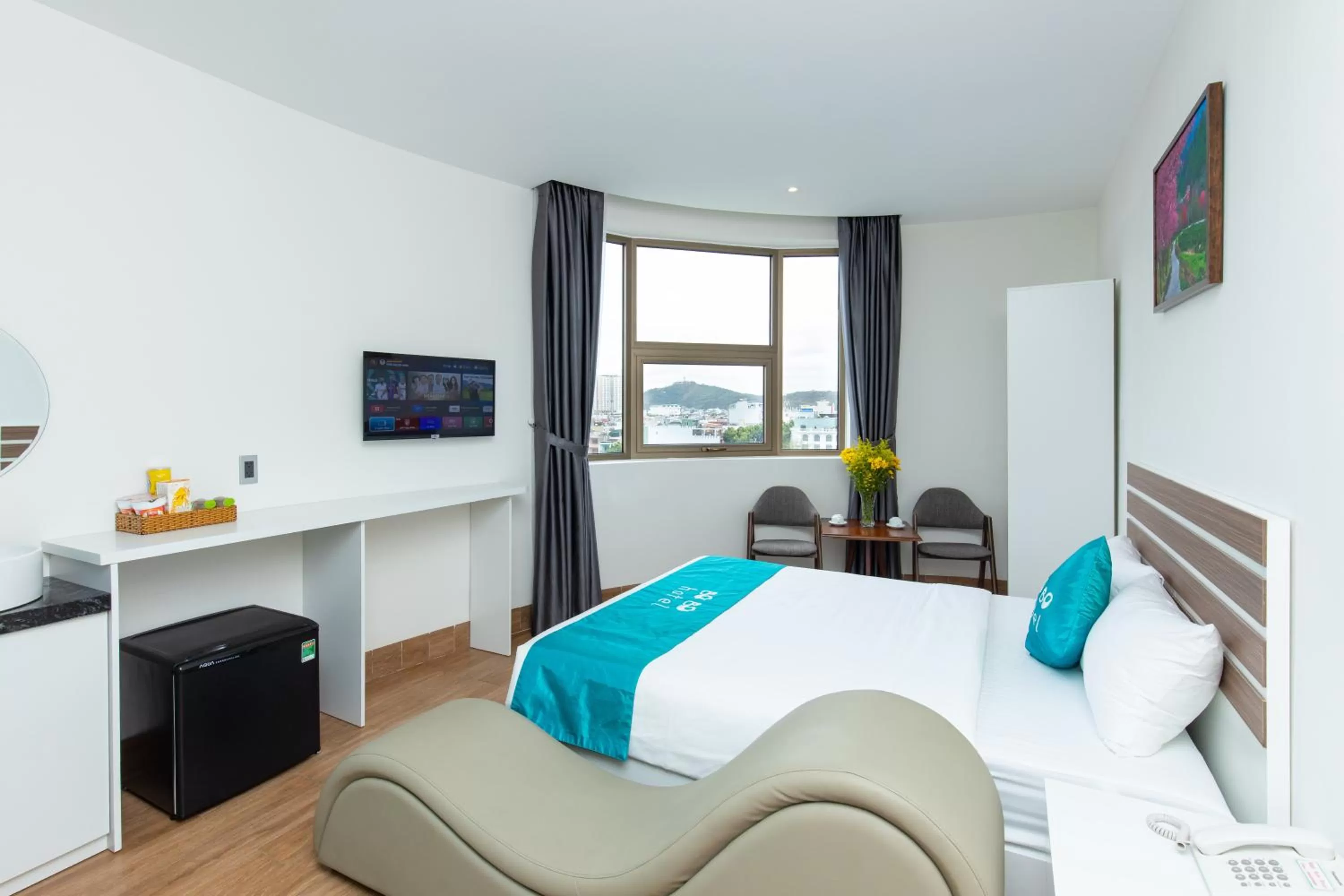 Photo of the whole room, Bed in BOBO Boutique Hotel