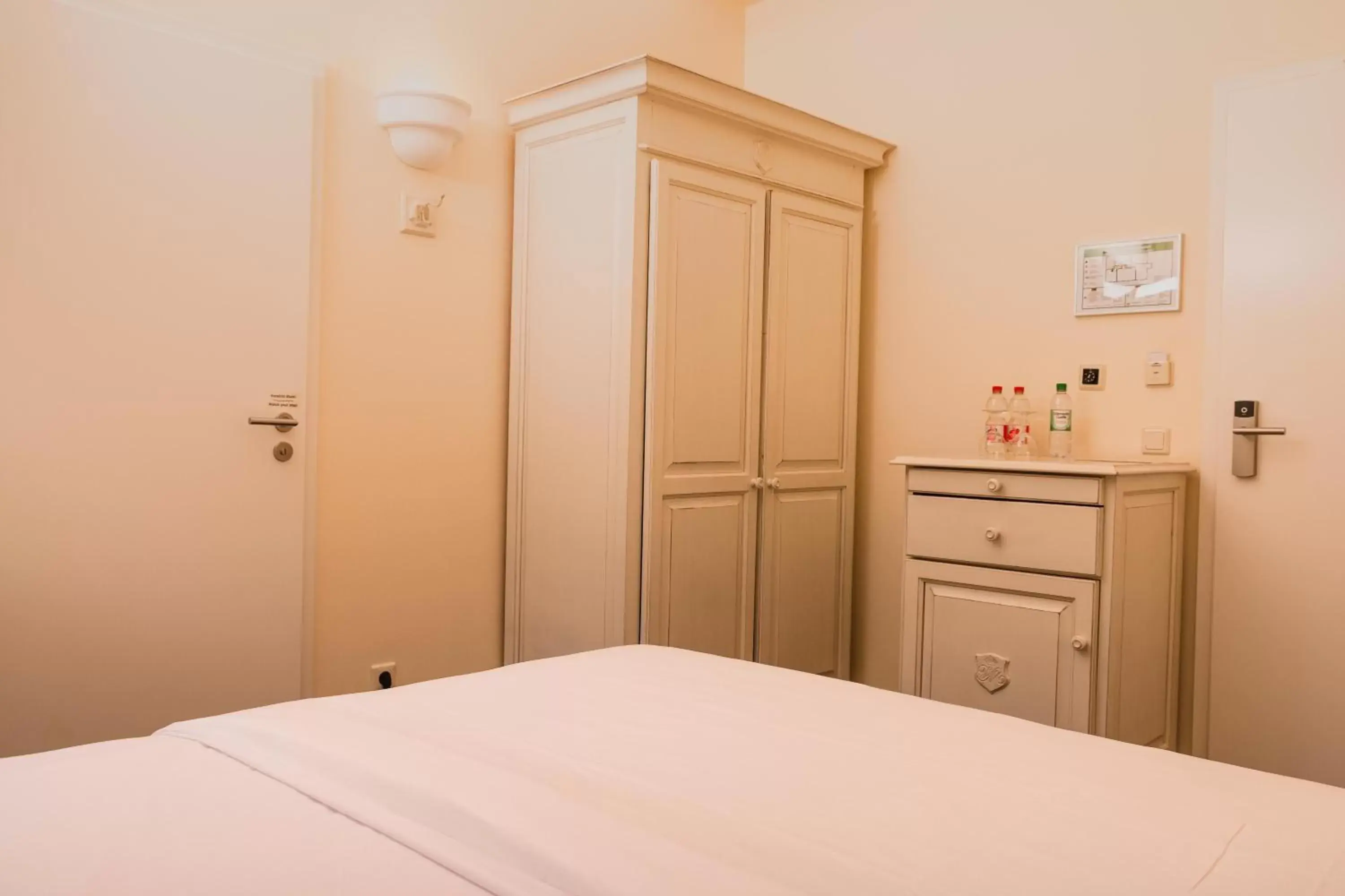 Classic Double Room in Hotel Villa Marstall Classic Double Room in Hotel Villa Marstall