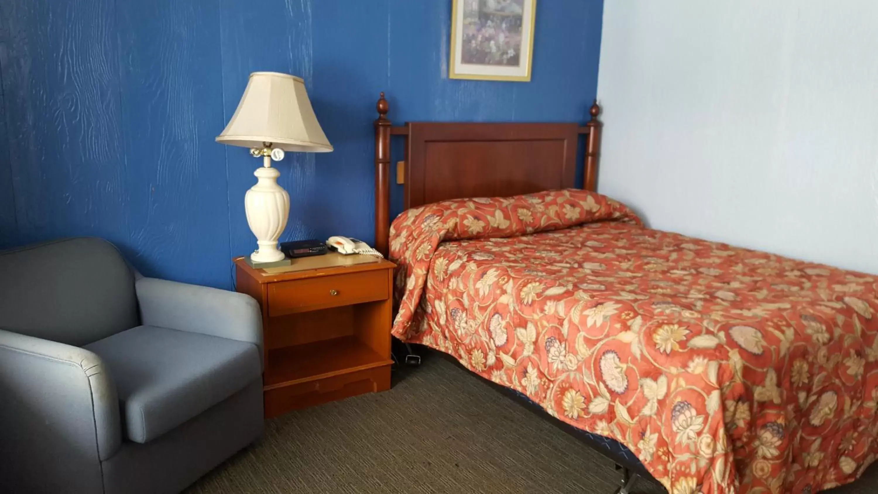 Bed in All Seasons Motel