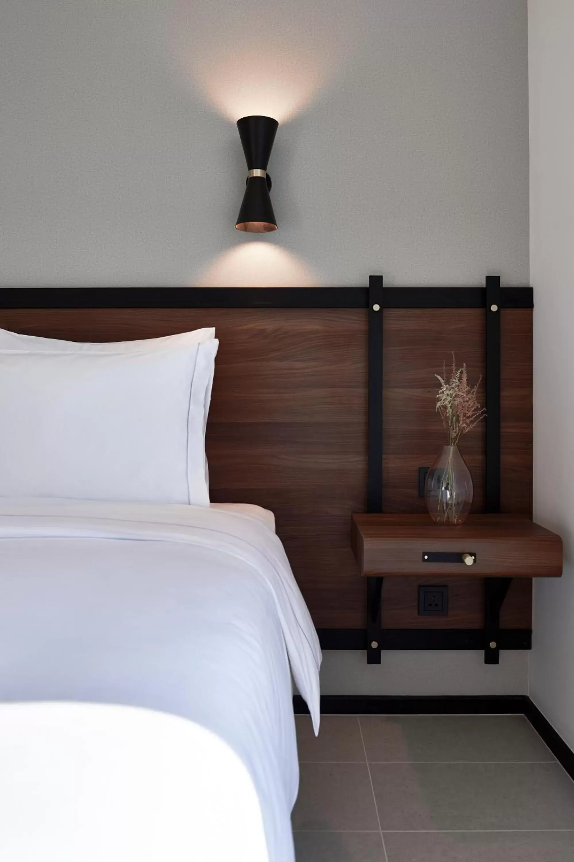 Decorative detail, Bed in FORM Hotel Dubai, a Member of Design Hotels
