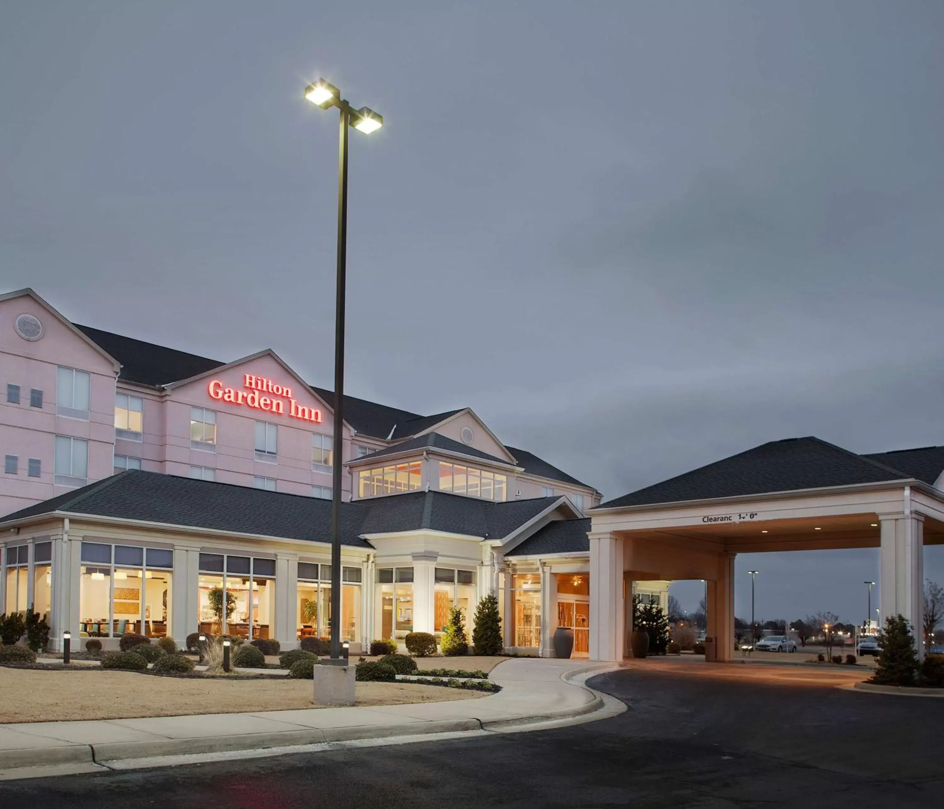 Property Building in Hilton Garden Inn Jonesboro