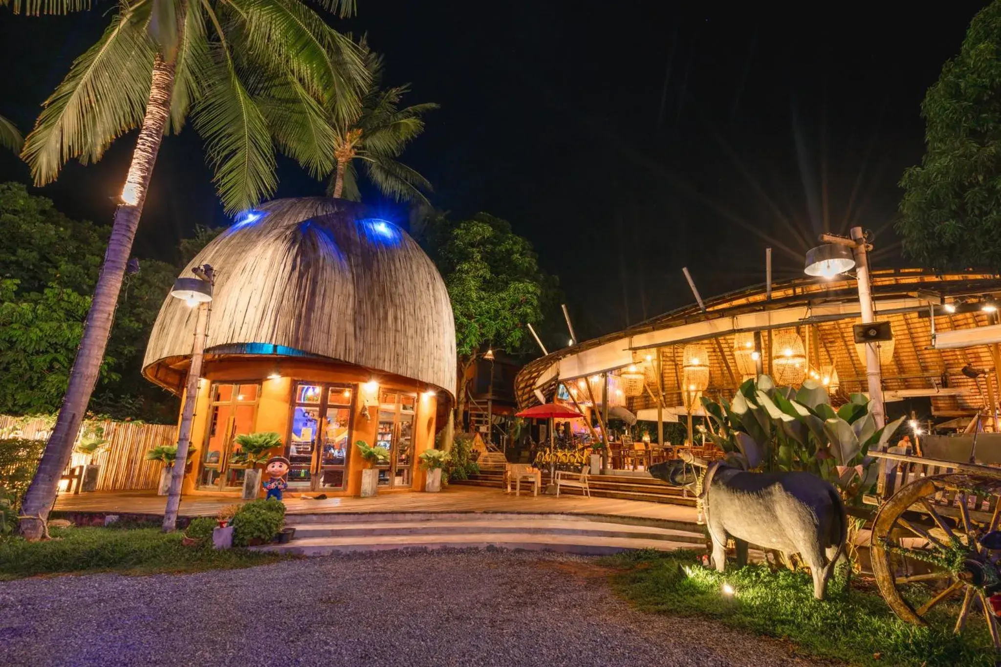 Restaurant/places to eat in The Mud - Eco Hotel