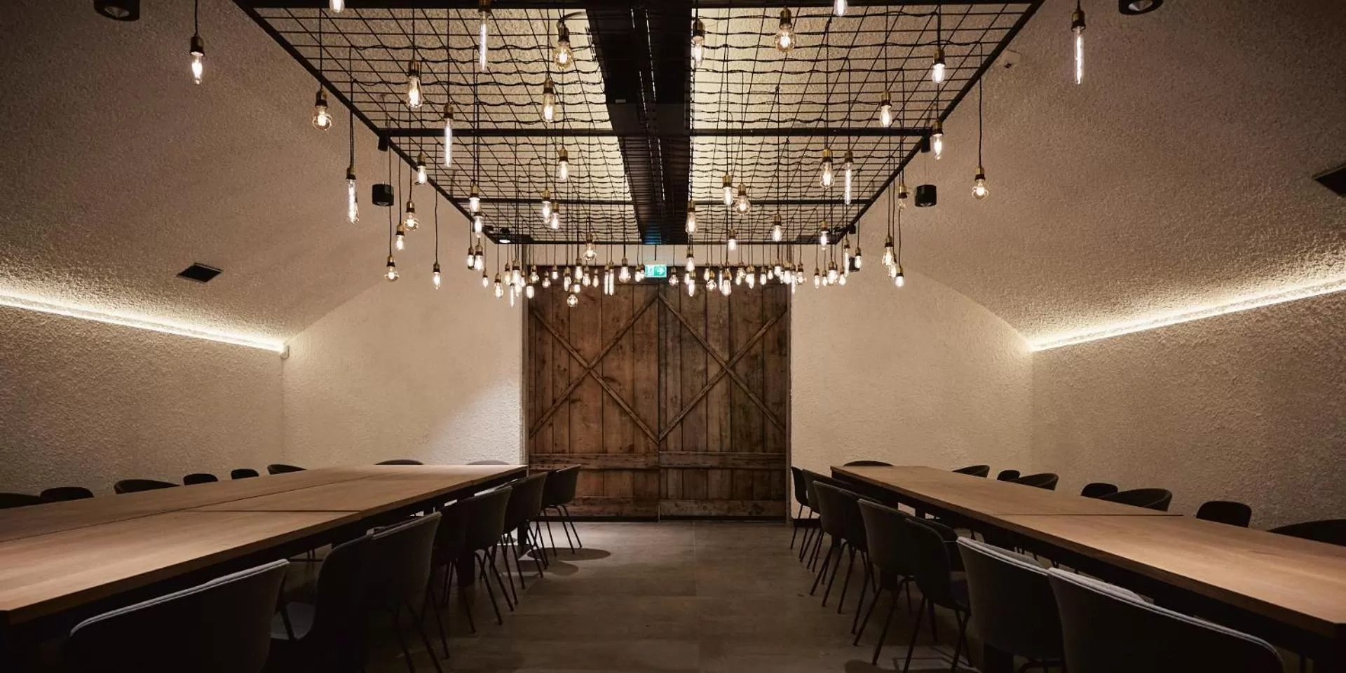 Meeting/conference room in bäck stage