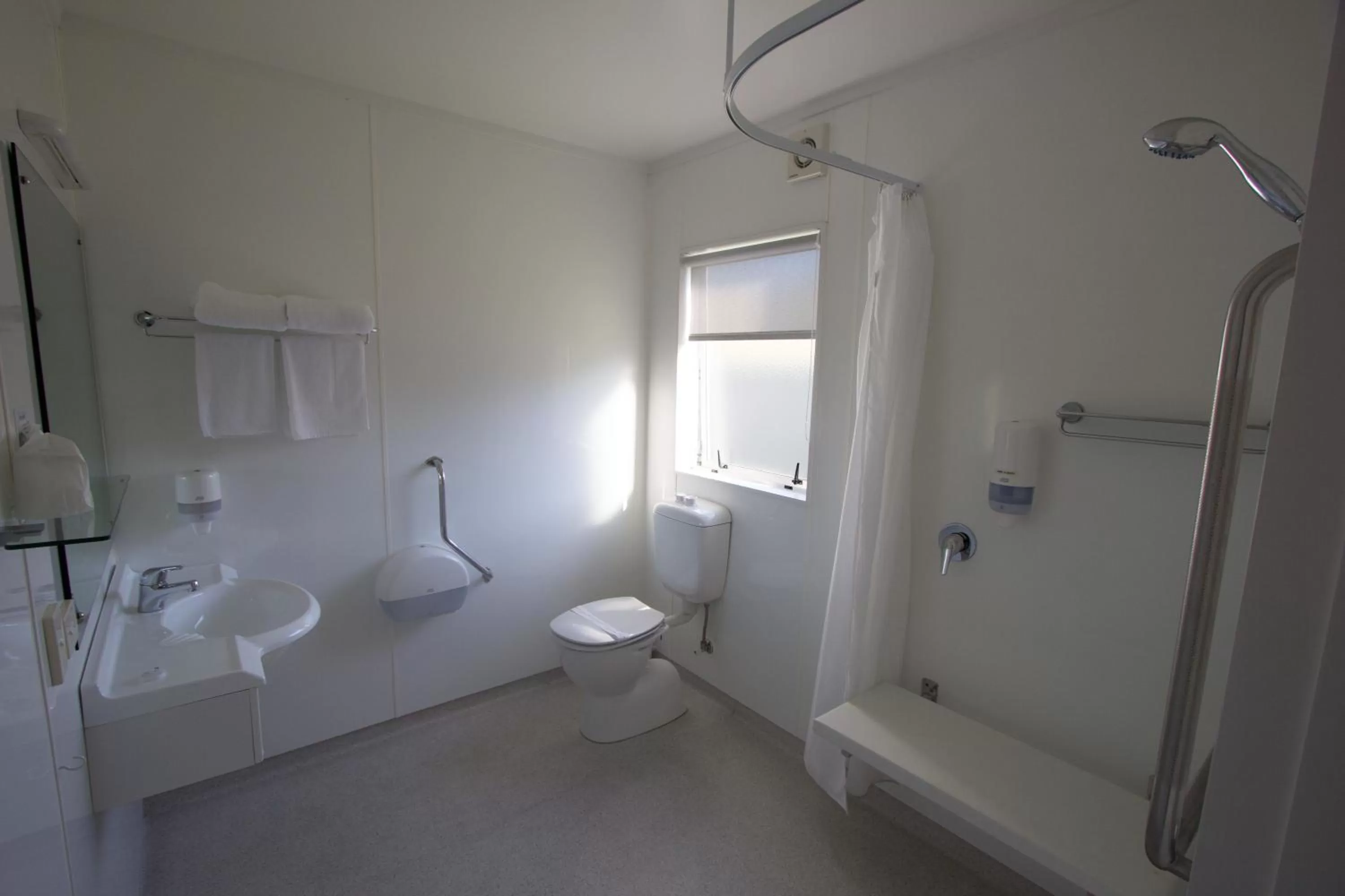 Bathroom in Motel Oasis