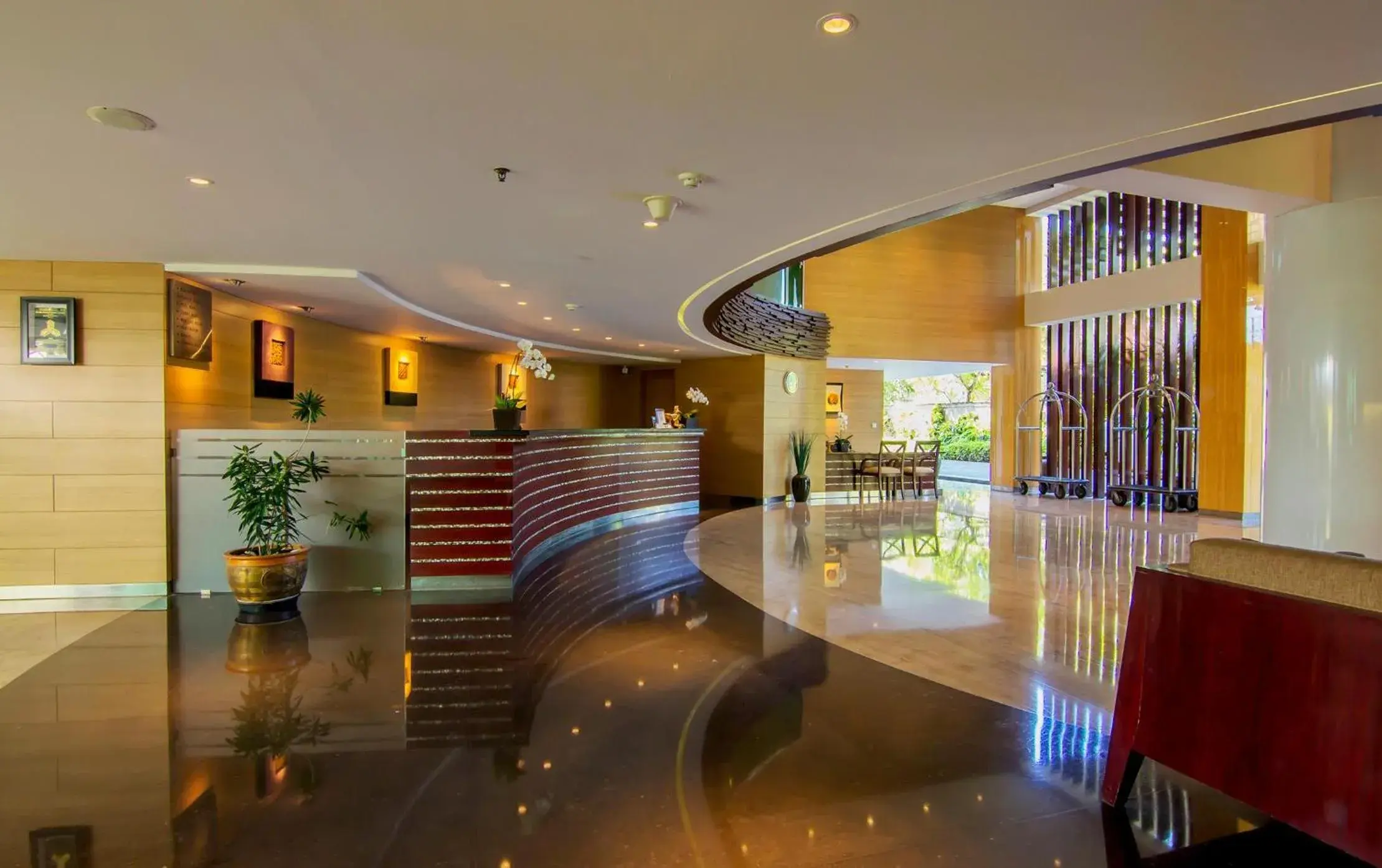 Lobby or reception, Lobby/Reception in Bintang Kuta Hotel