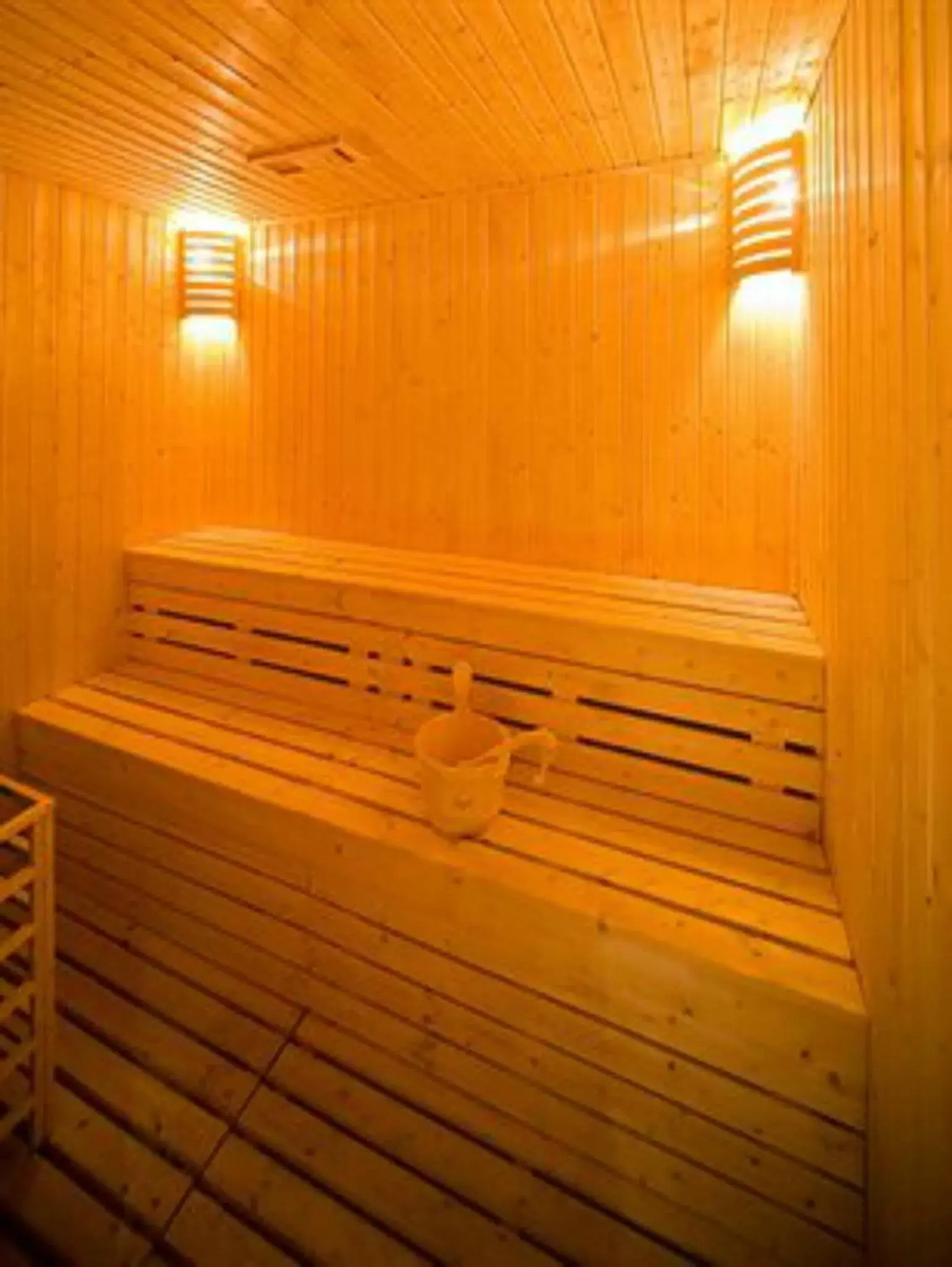 Sauna in Panda Hotel