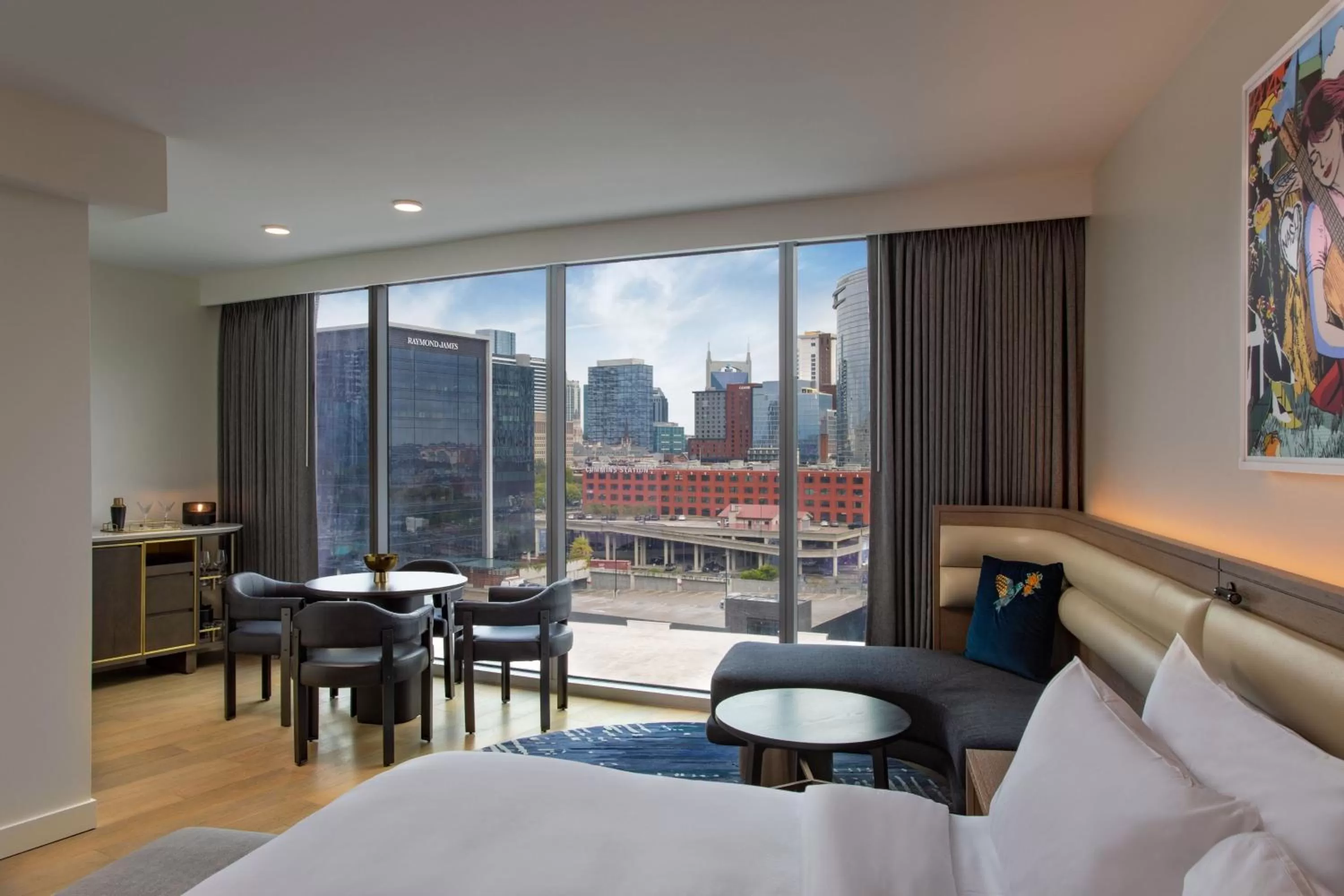 Photo of the whole room in W Nashville