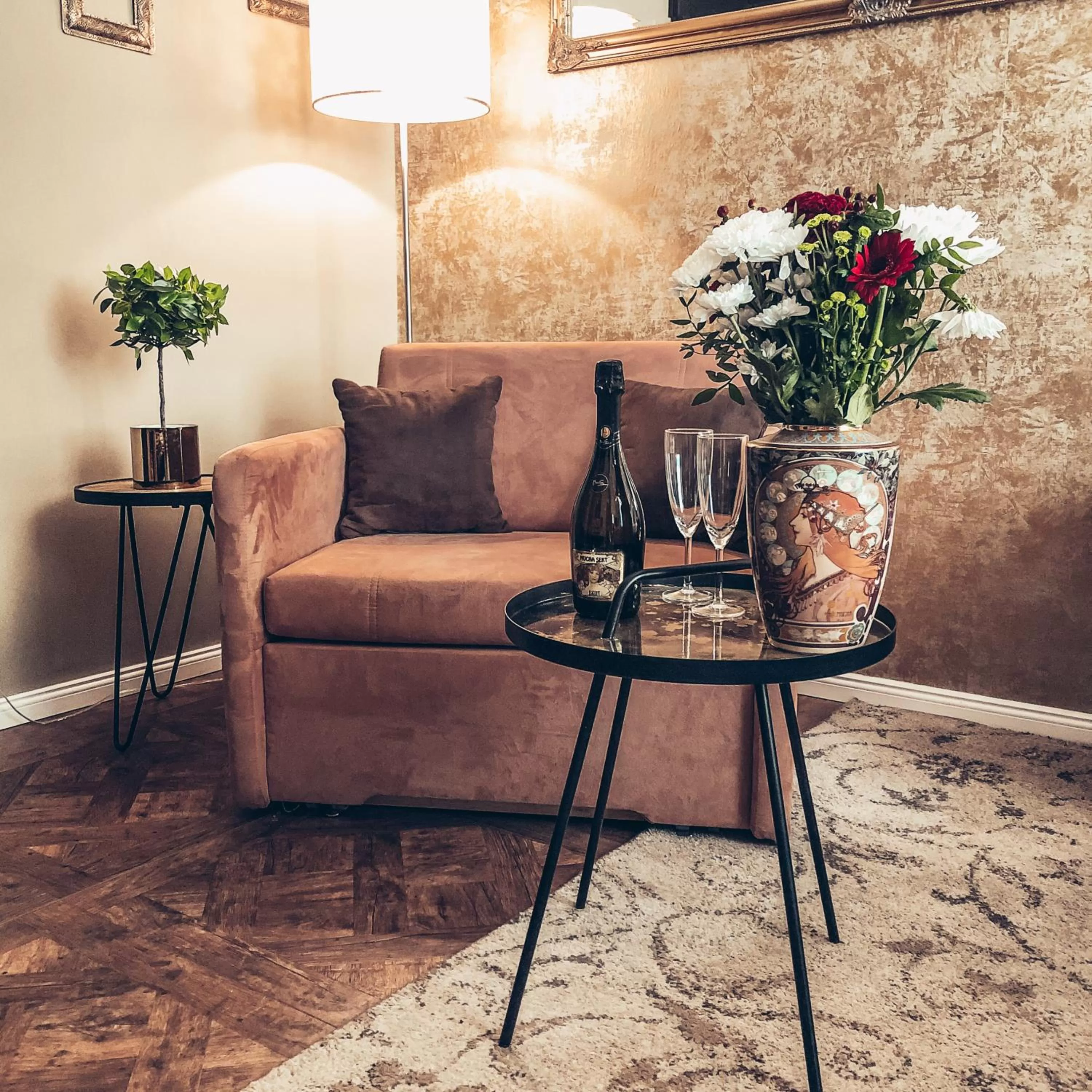 Decorative detail in Alfons Boutique Hotel