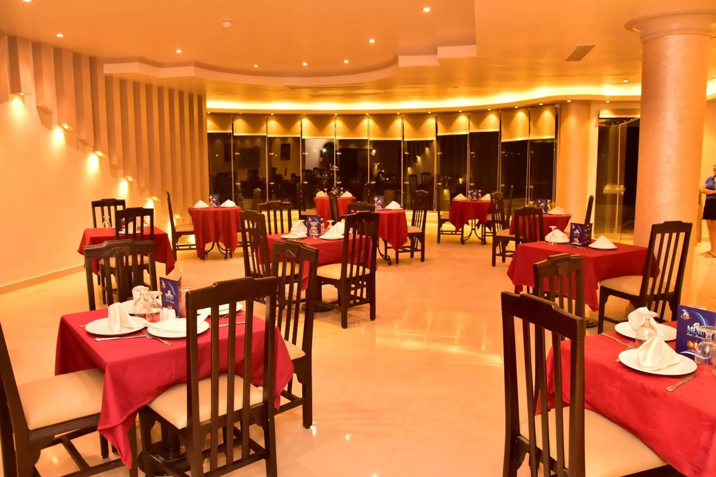 Restaurant/places to eat in Dive Inn Resort Restaurant/places to eat in Dive Inn Resort