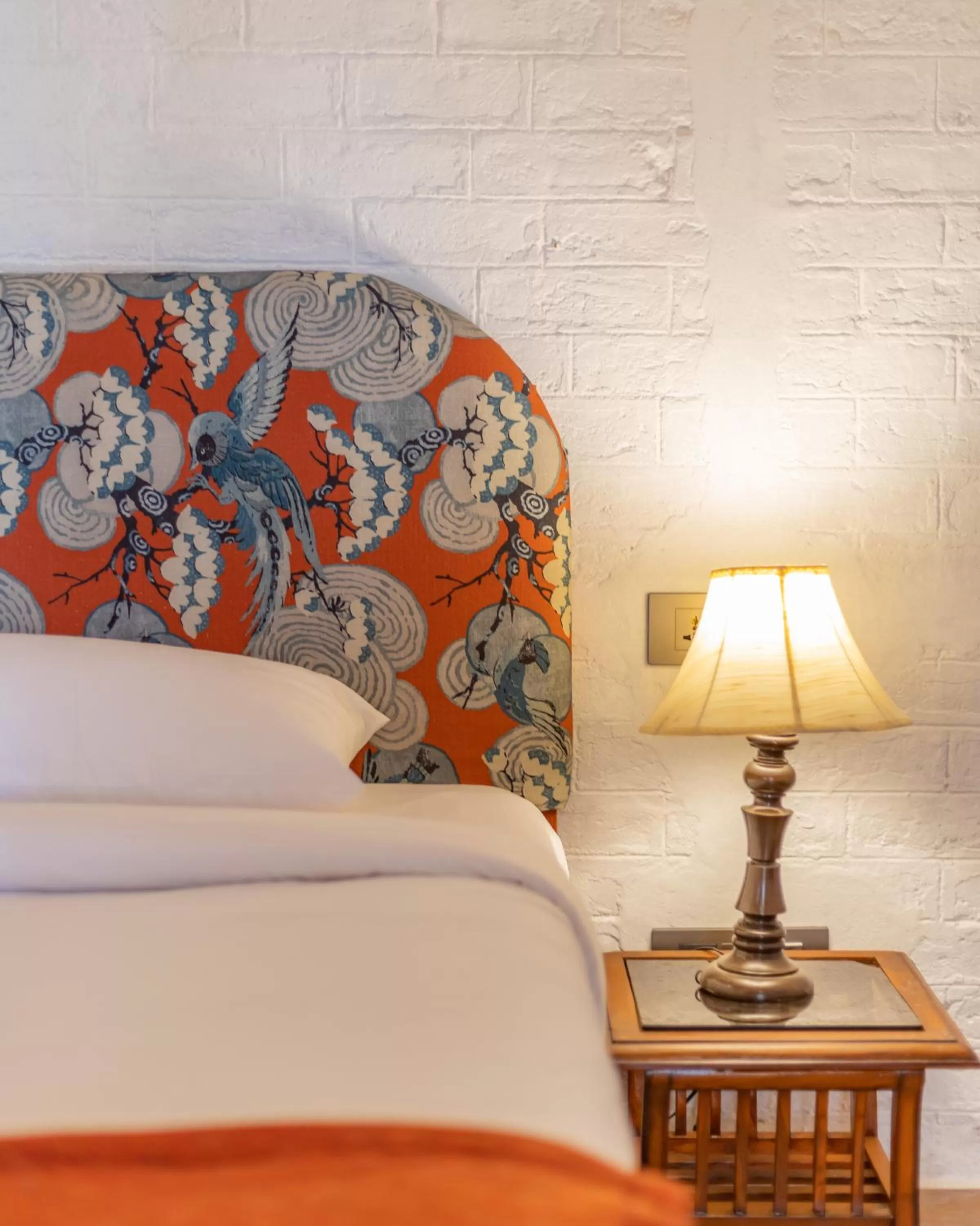 Bed in Seclude Shimla, Taraview