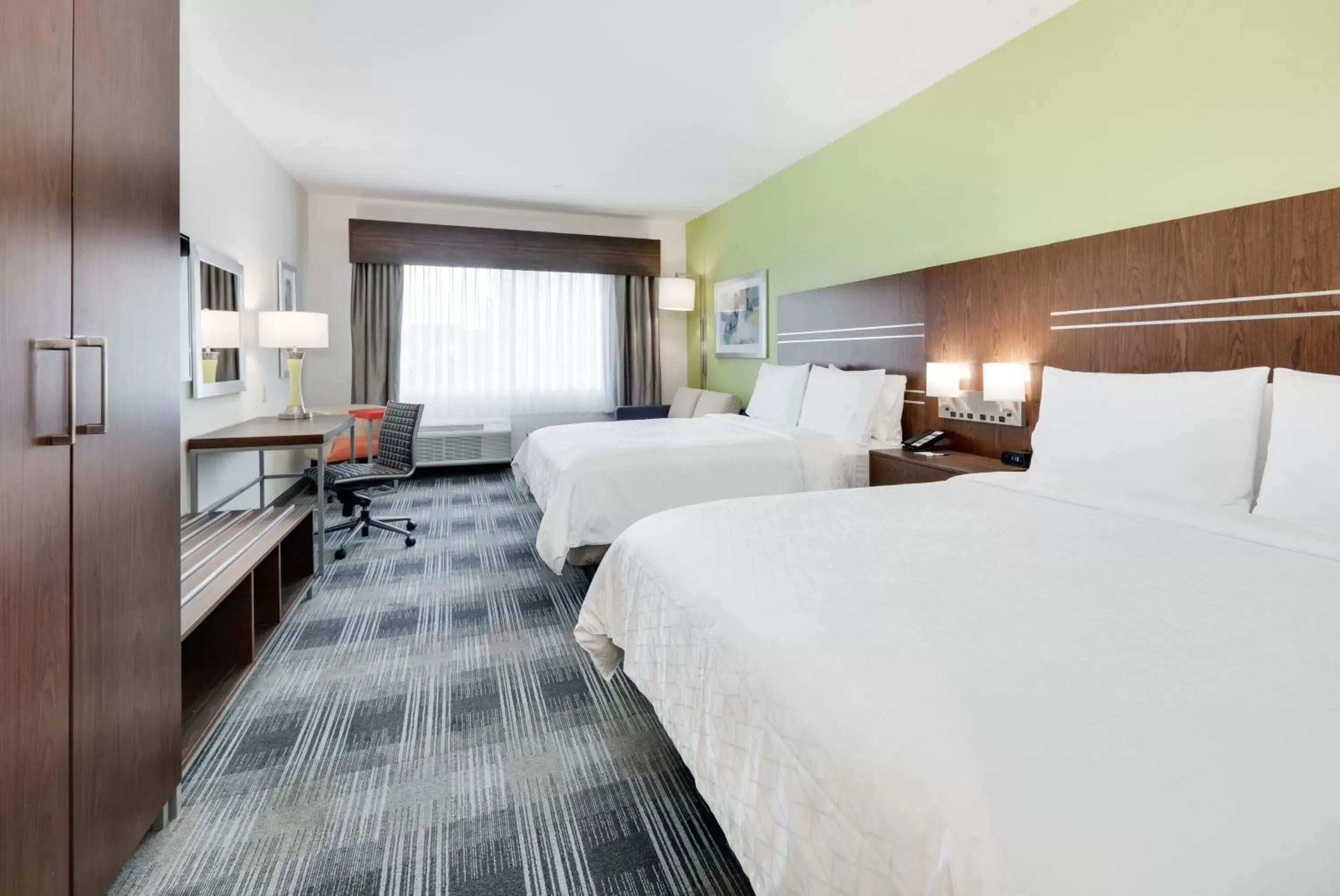 Photo of the whole room in Holiday Inn Express & Suites - Farmers Branch, an IHG Hotel