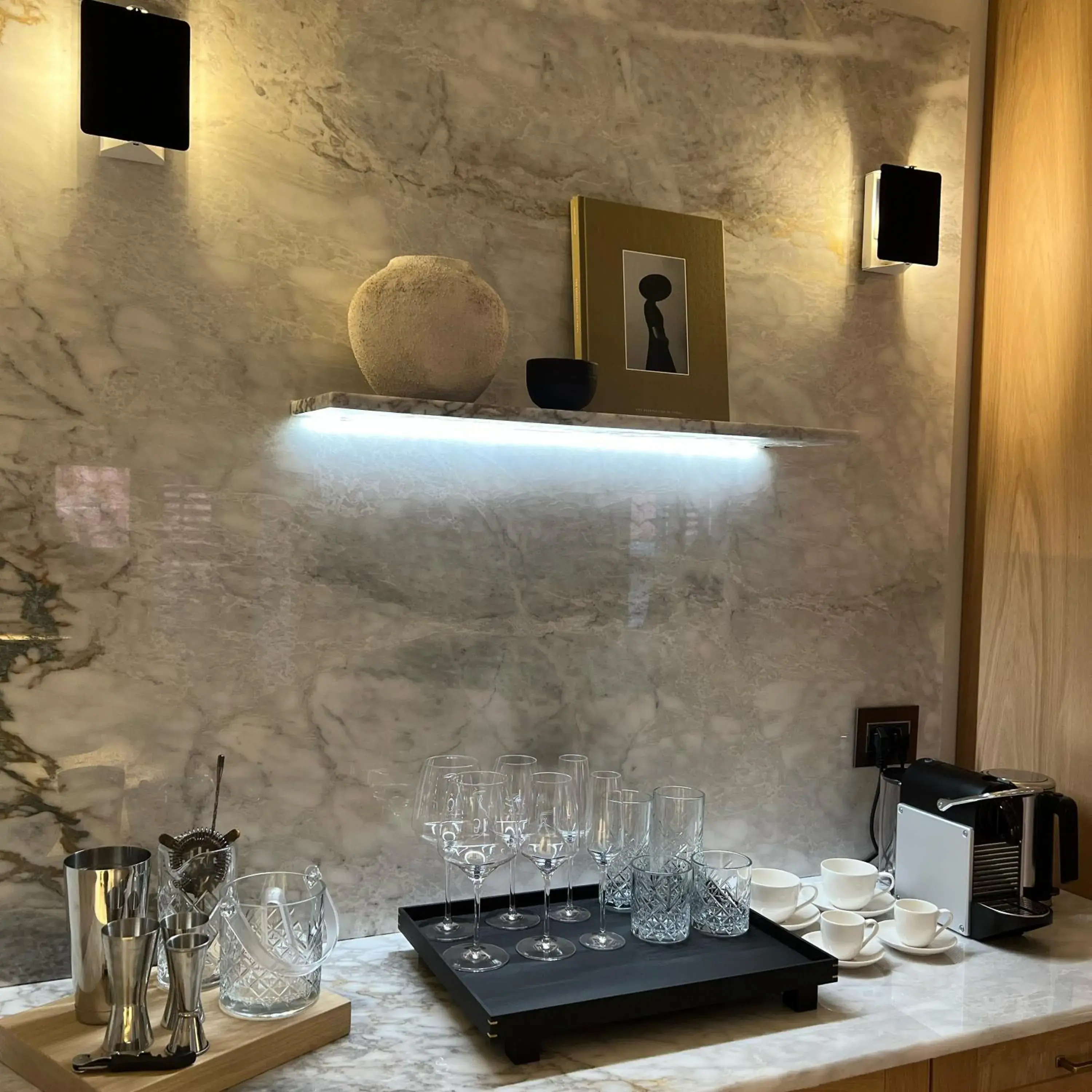 Coffee/tea facilities, Kitchen/Kitchenette in Boutique Hotel Stari Grad