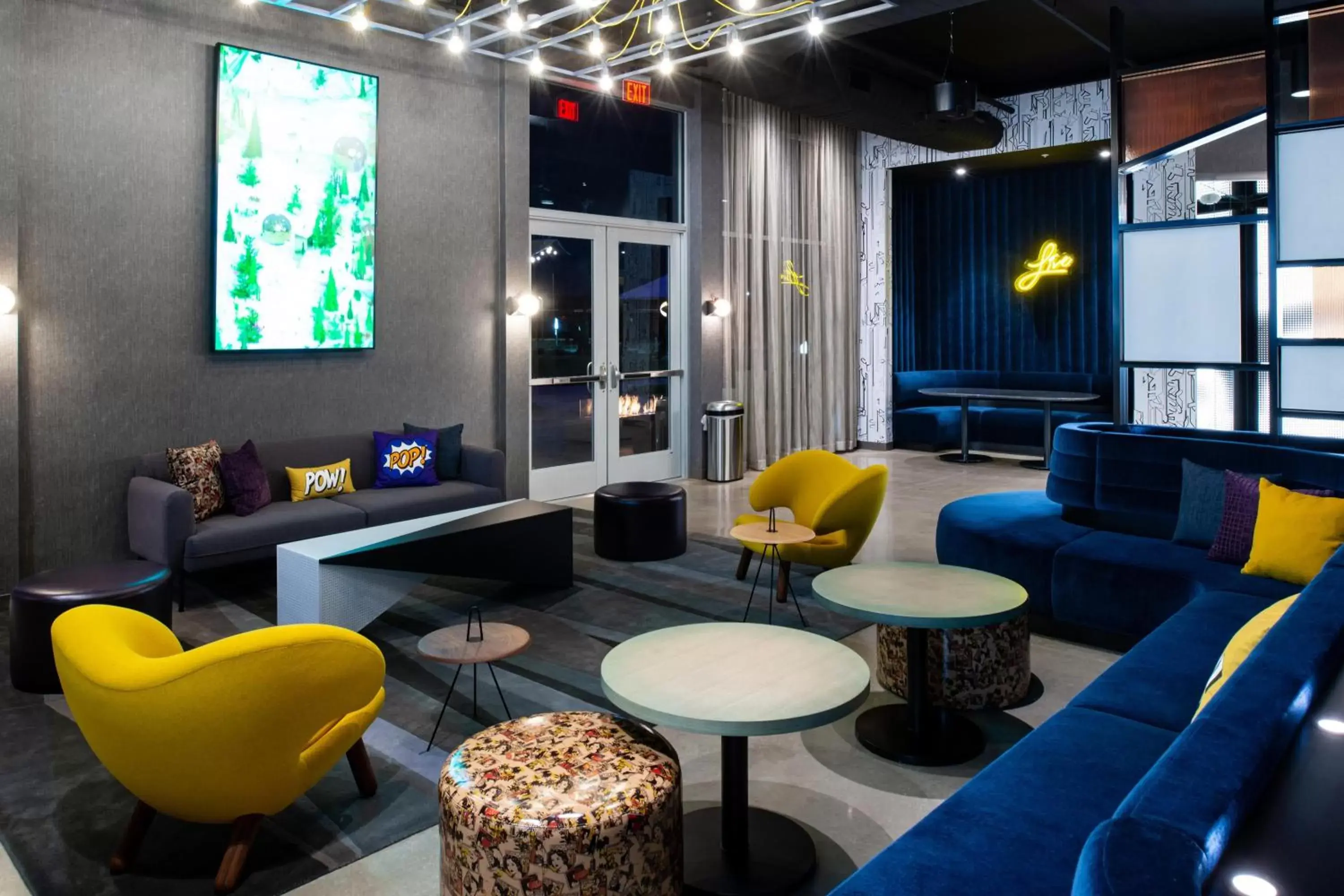 Lounge or bar, Lounge/Bar in Aloft North Kansas City