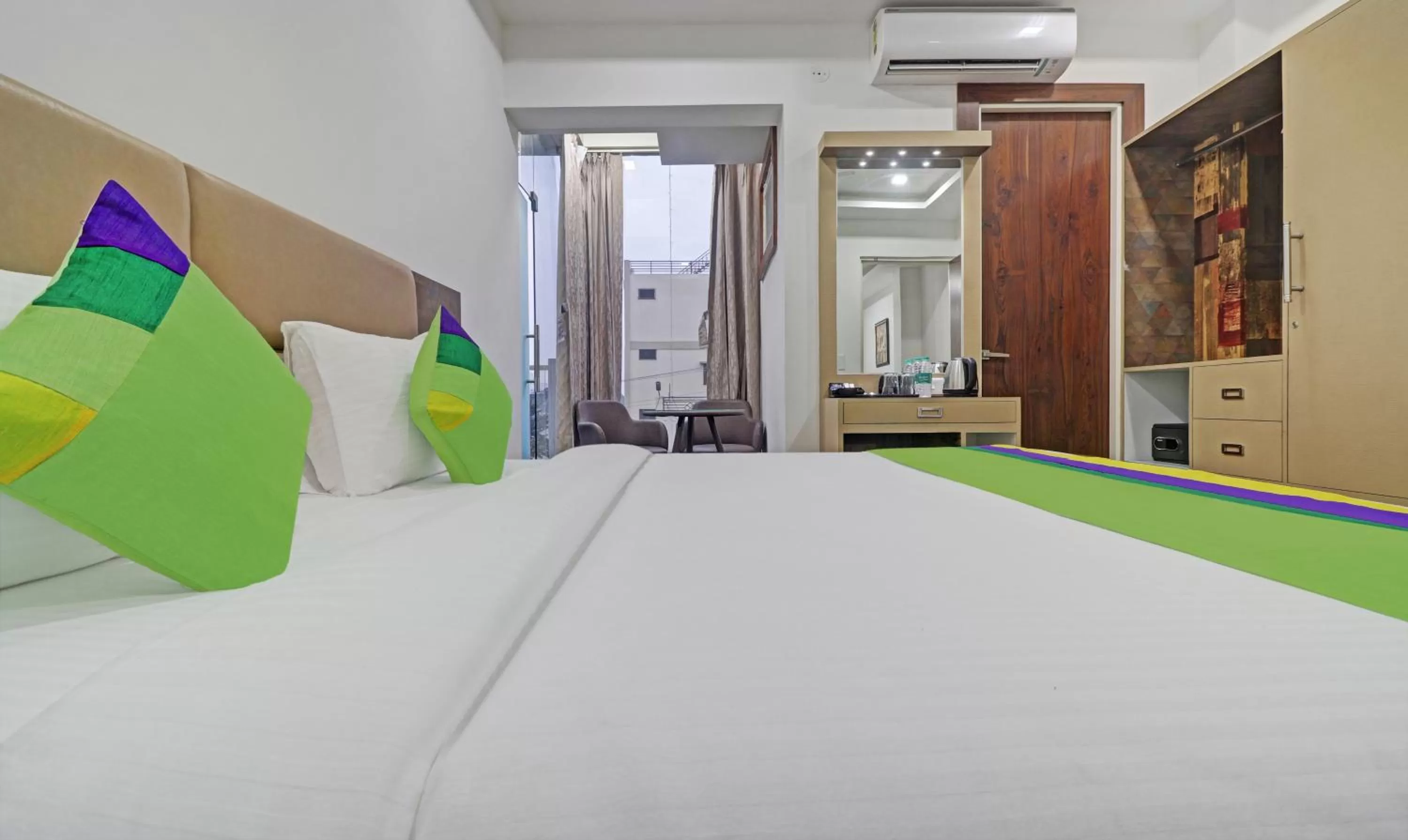 Bedroom, Bed in Treebo Kanopy Greens