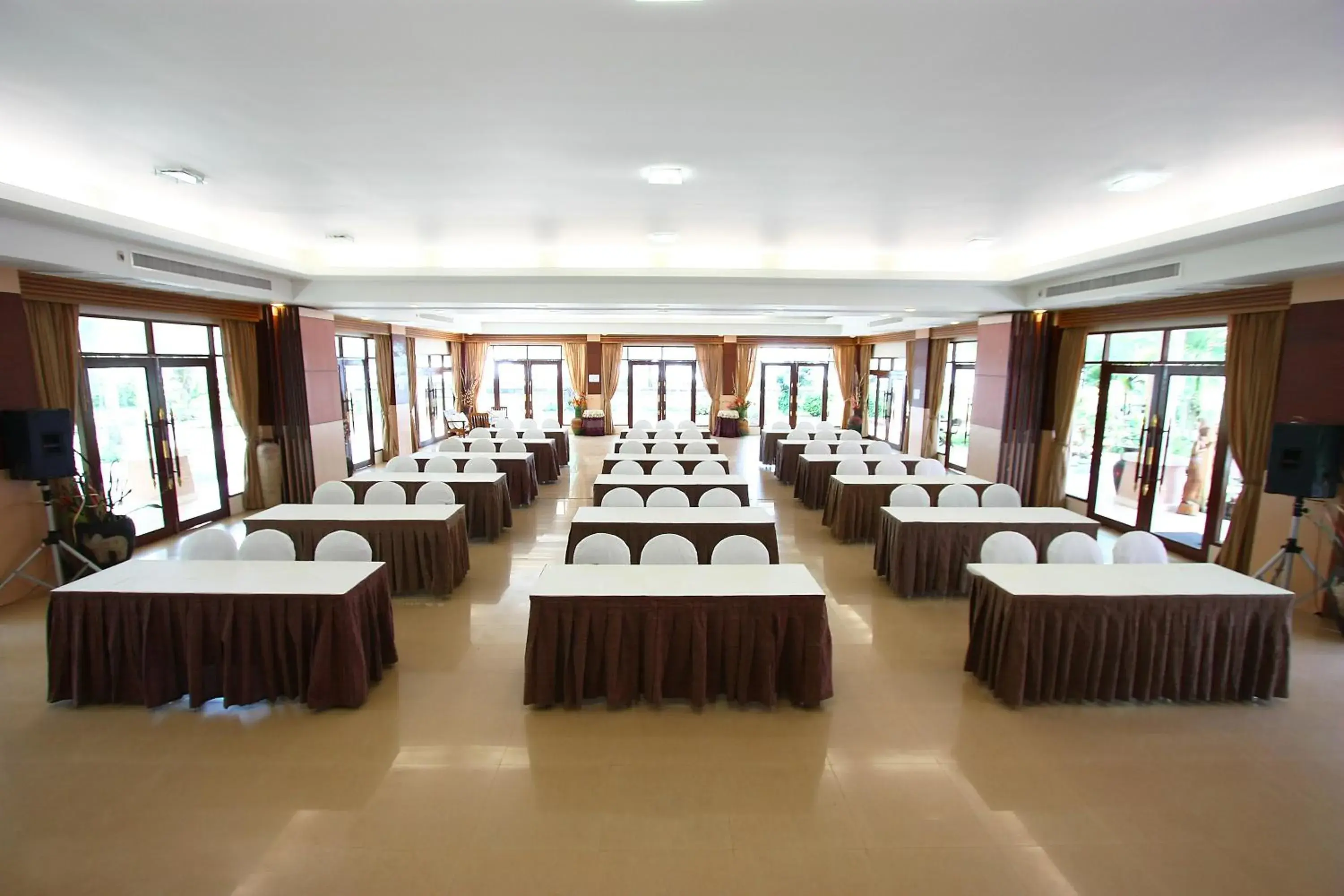 Banquet/Function facilities in Pakmeng Resort