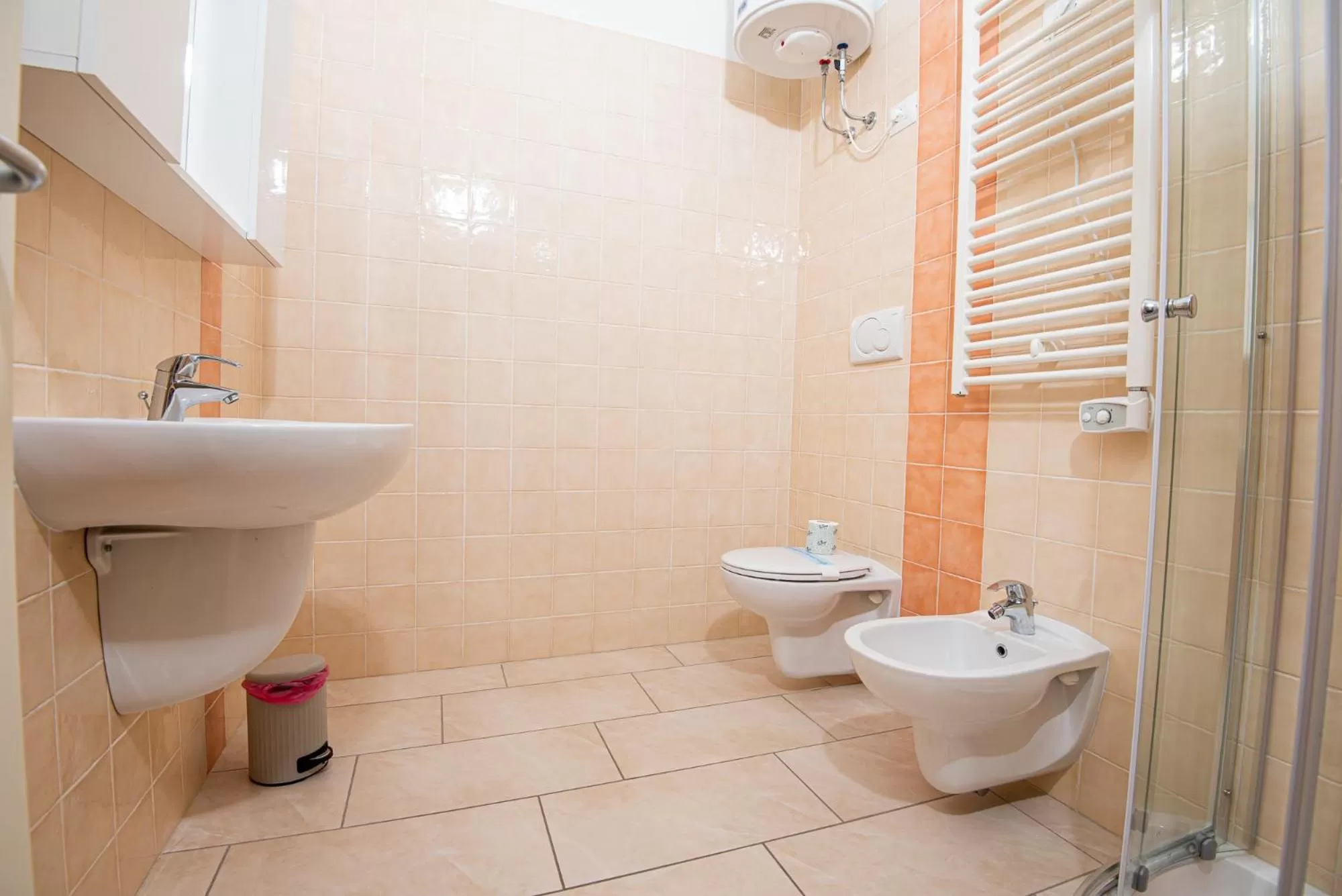 Bathroom in Residence Marina Salivoli