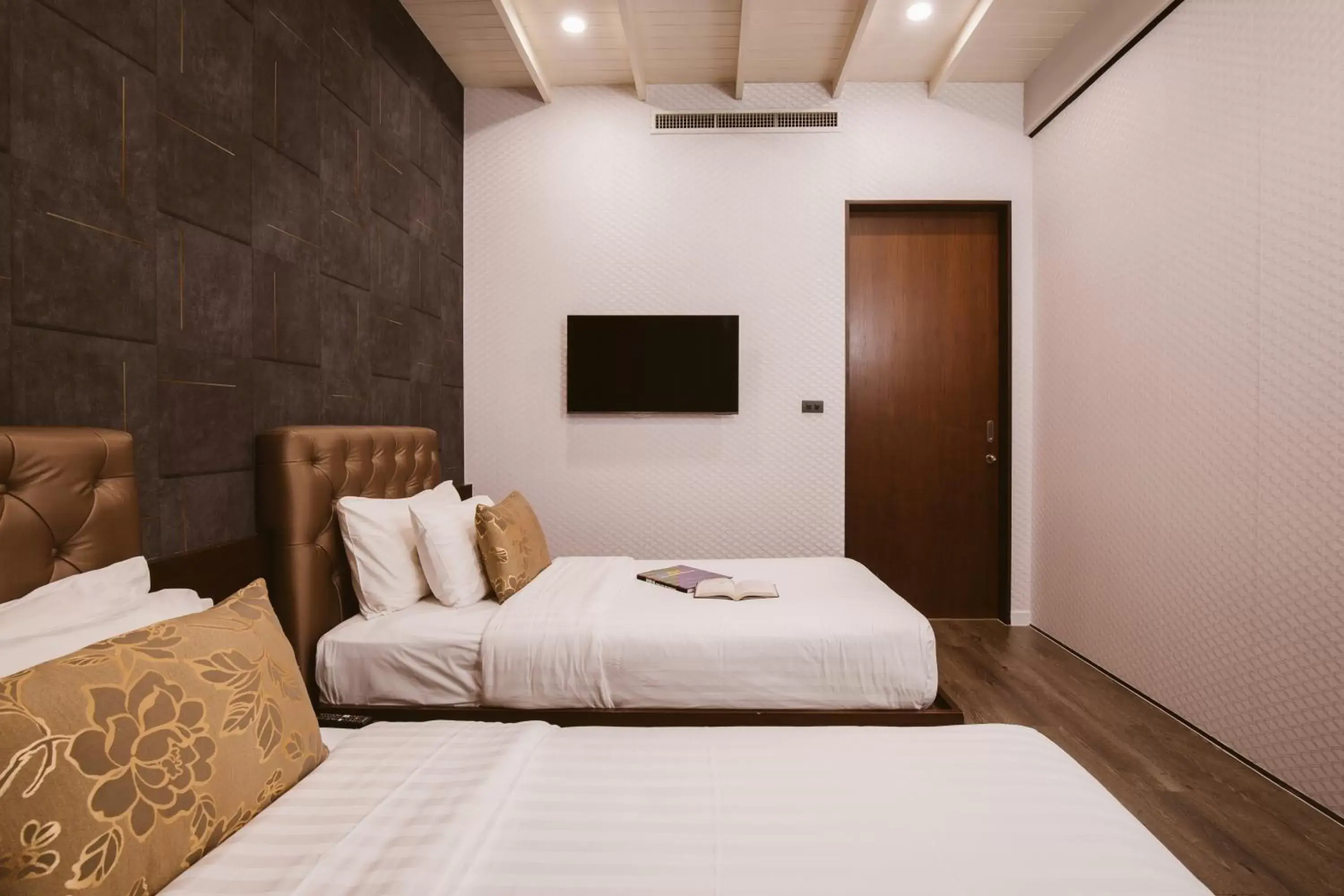 Bedroom, Bed in De Chai Colonial Hotel & Spa - SHA Plus