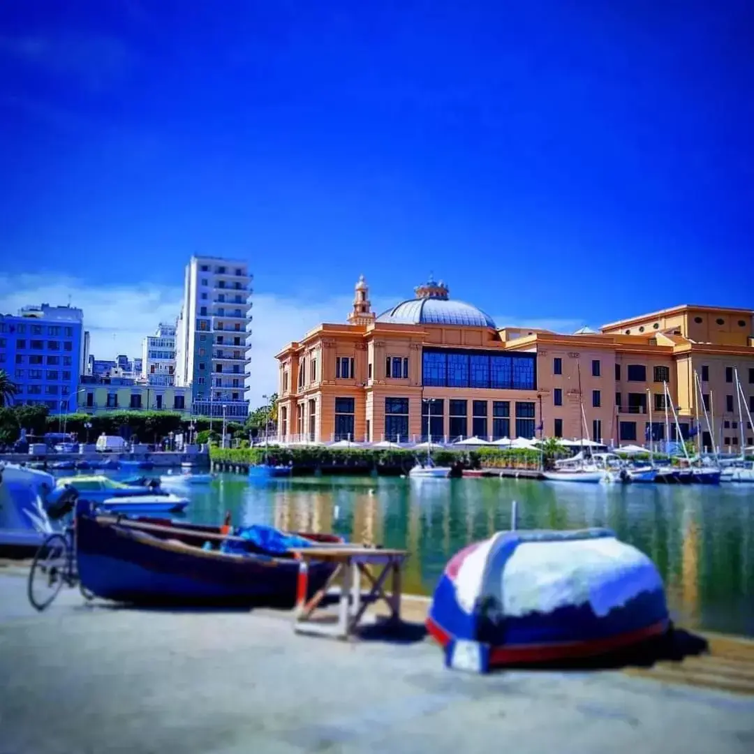 Property Building in Giglio Rosso