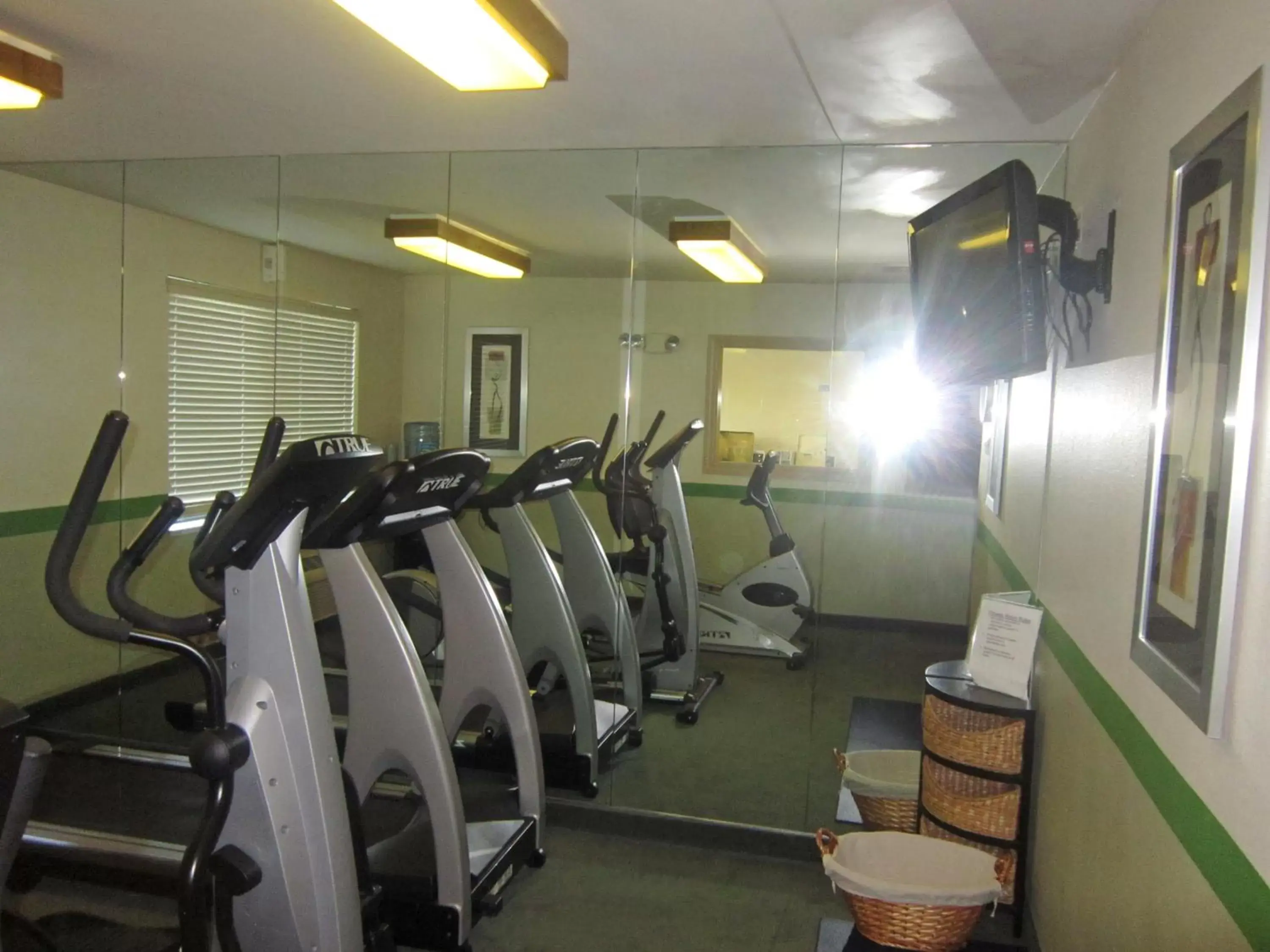 Fitness centre/facilities, Fitness Center/Facilities in Extended Stay America Suites - Jacksonville - Lenoir Avenue South