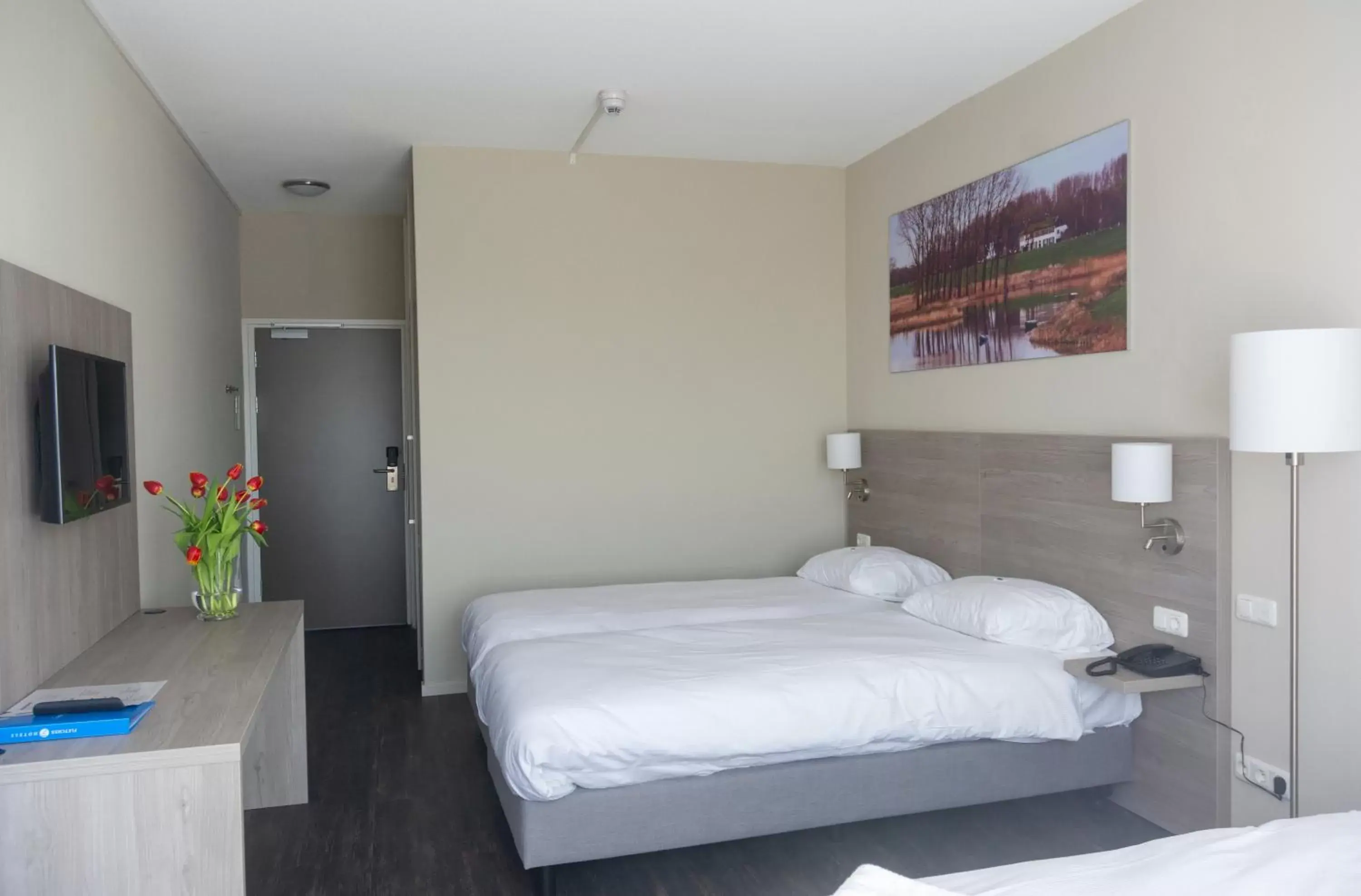 Bedroom, Bed in Fletcher Hotel Restaurant De Gelderse Poort Bedroom, Bed in Fletcher Hotel Restaurant De Gelderse Poort