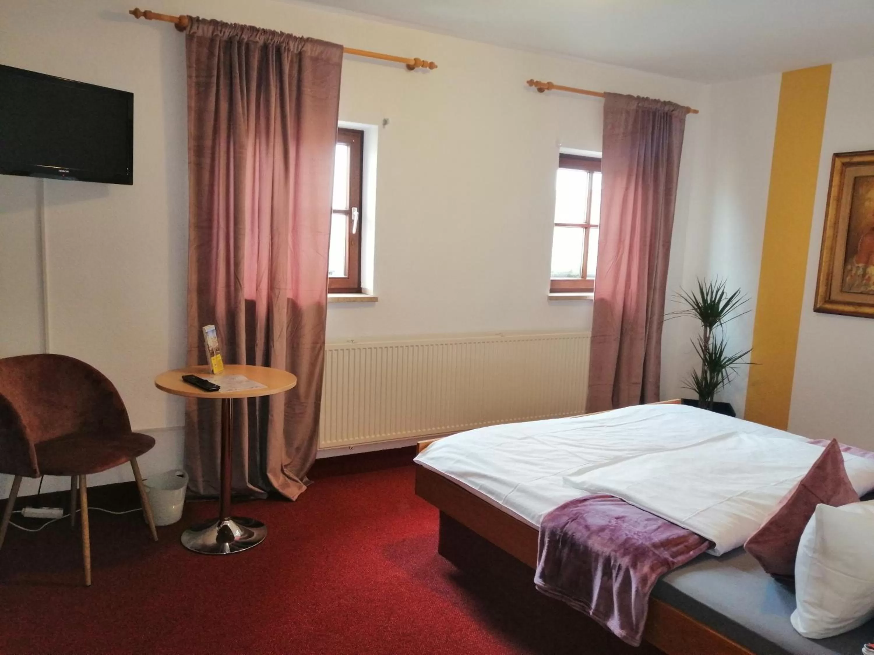 Photo of the whole room, Bed in Hotel Wilder Mann