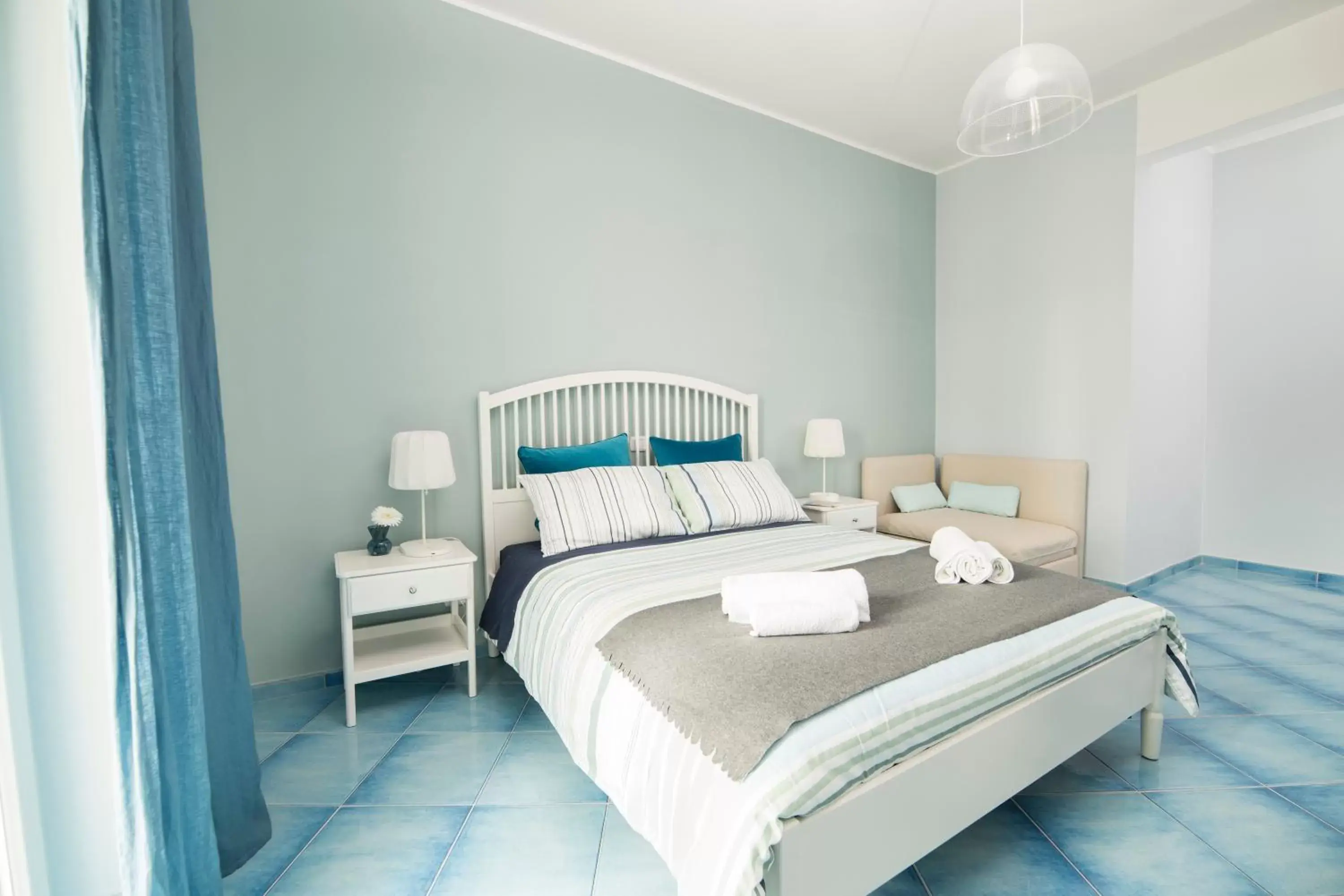 Classic Triple Room - single occupancy in CAPRI B&B Classic Triple Room - single occupancy in CAPRI B&B
